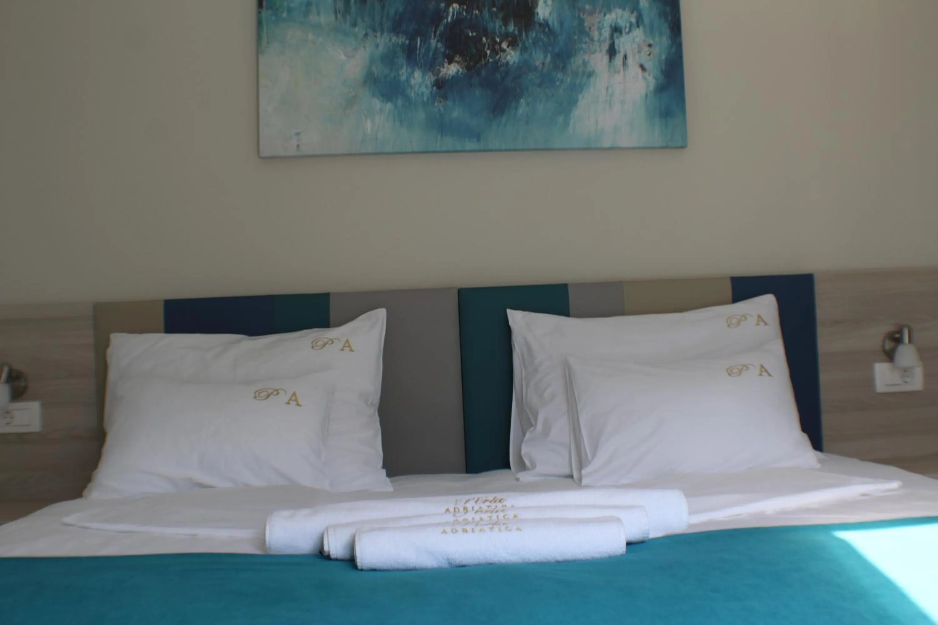 Bed in Montebay Perla