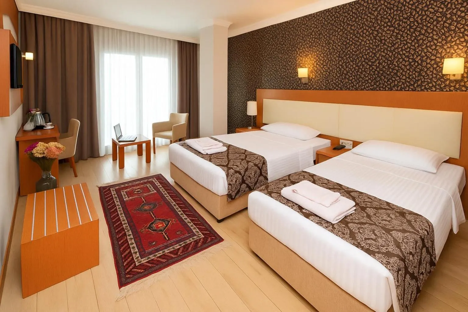 Photo of the whole room, Bed in Grand Hotel Avcılar