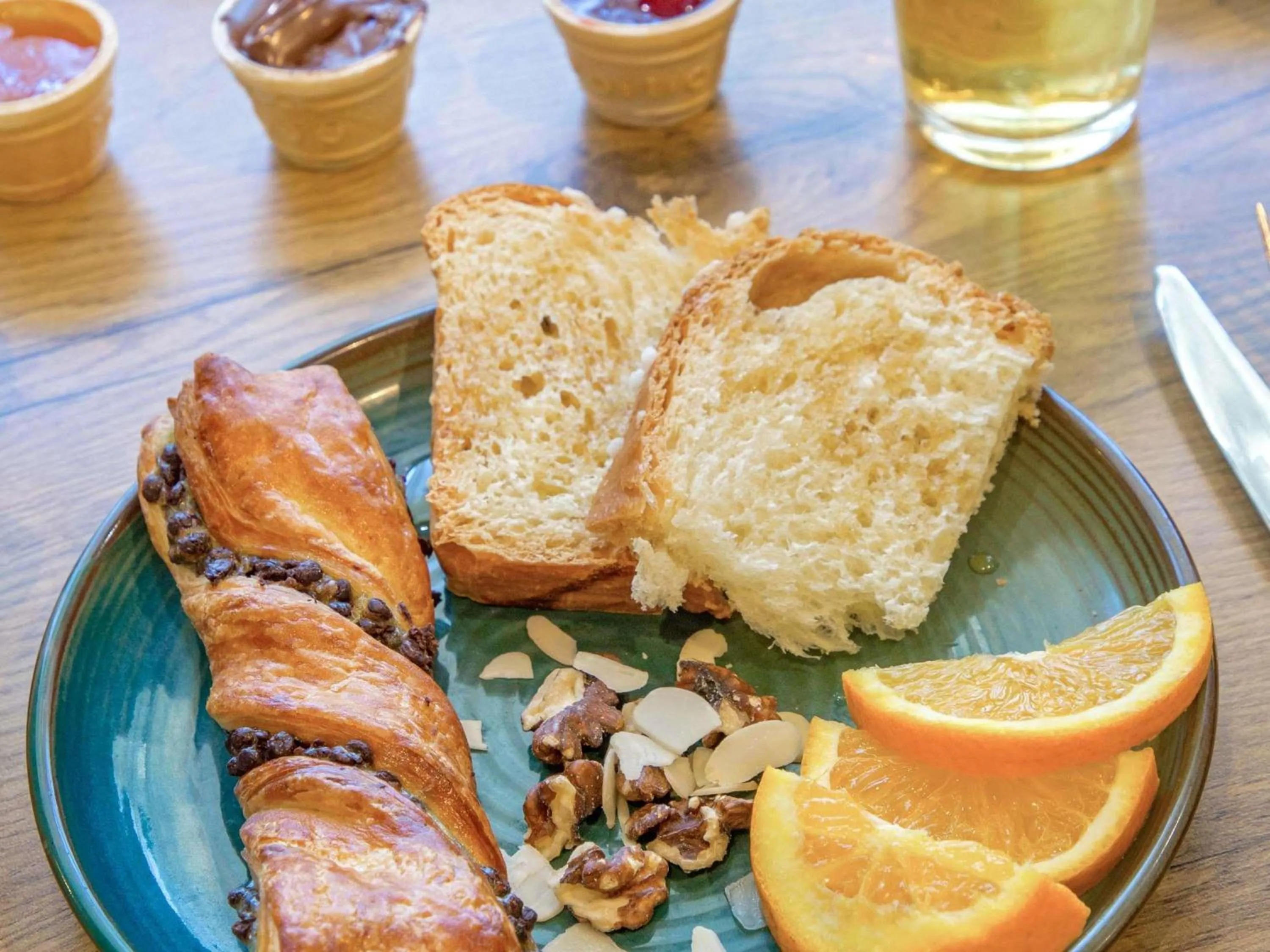 Restaurant/places to eat in ibis Salon de Provence