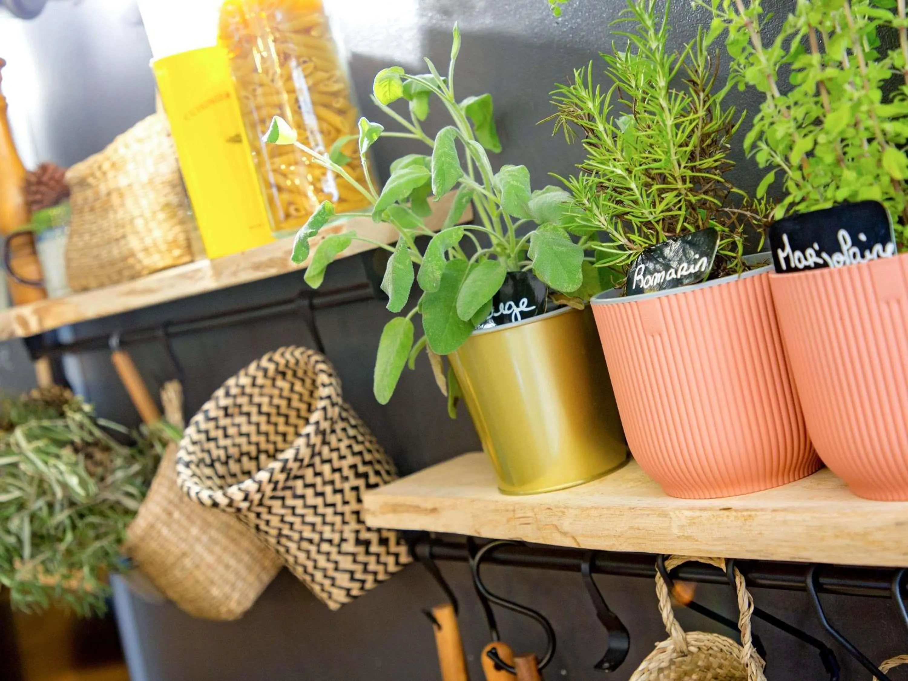 Breakfast in ibis Salon de Provence