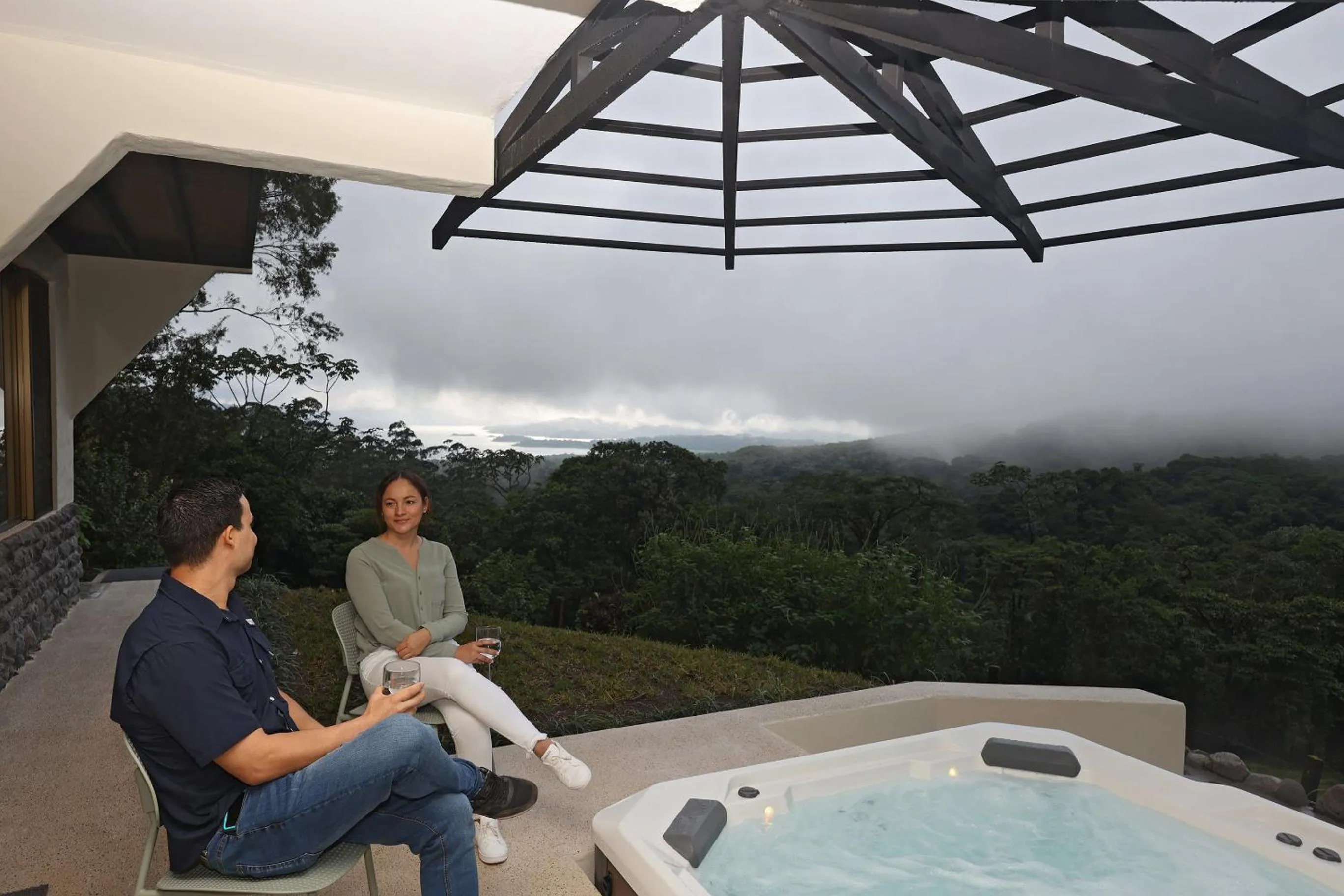 Hot Tub in Arenal Observatory Lodge & Trails