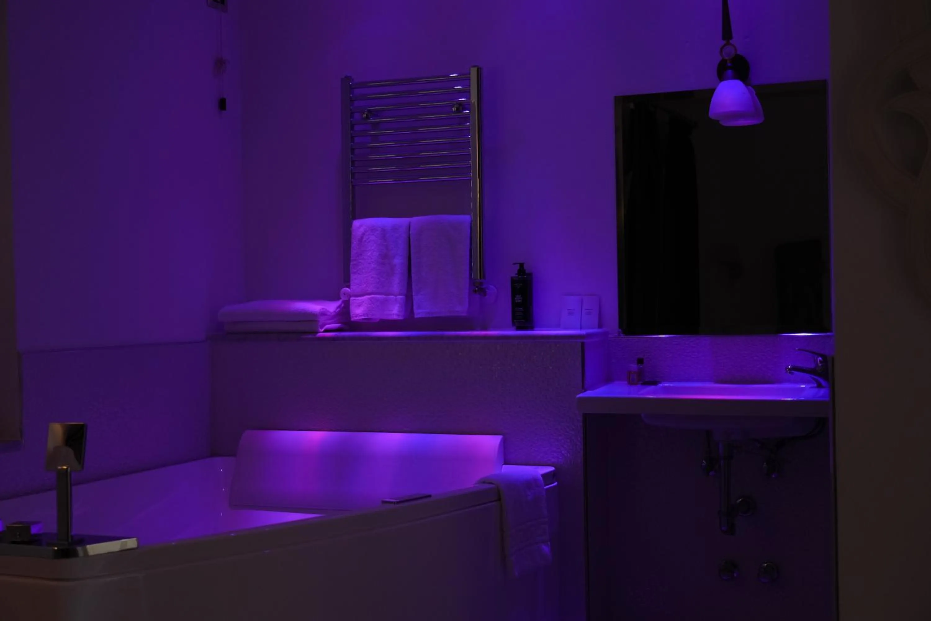 Hot Tub in Villa Miramare