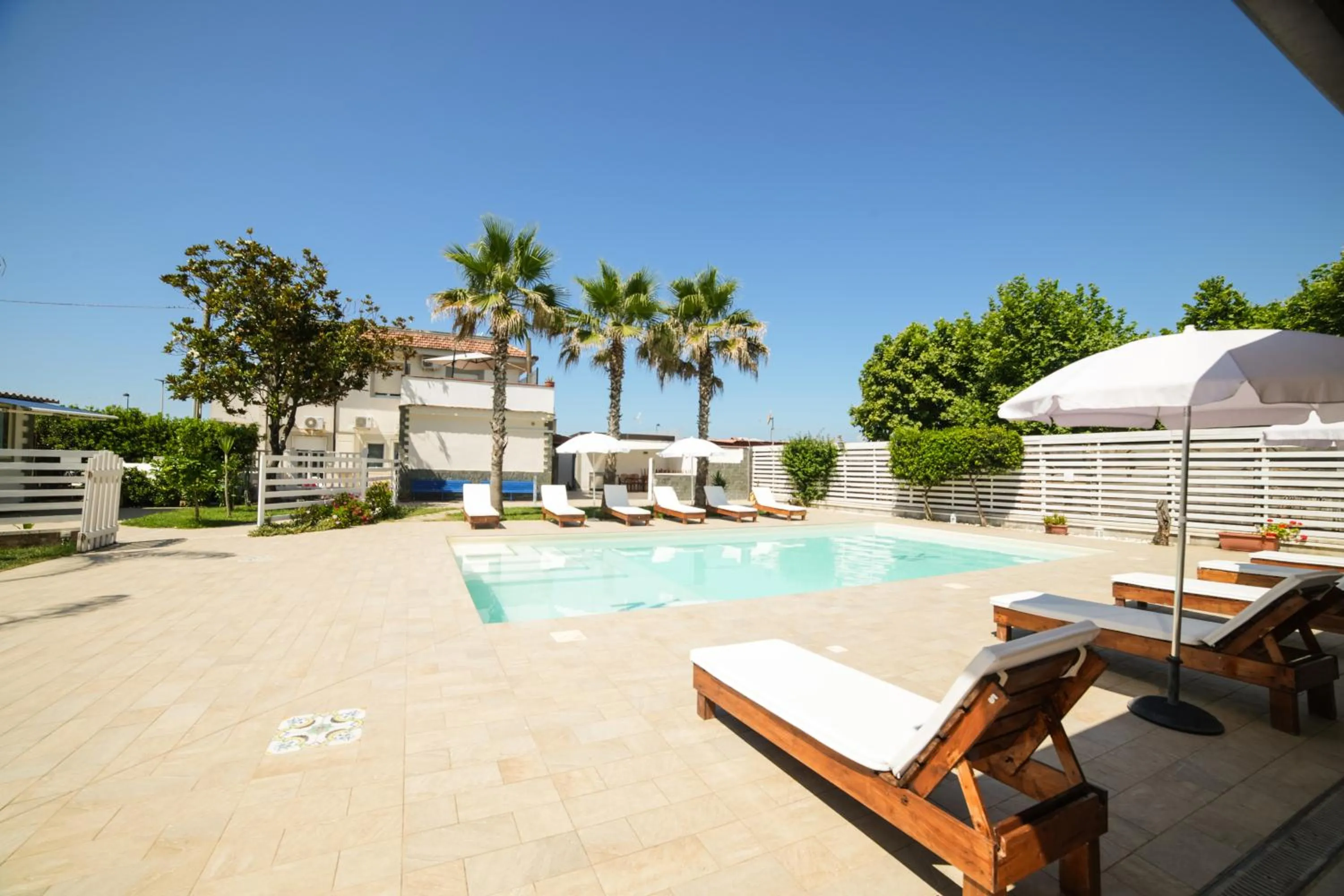 Swimming pool in Villa Miramare