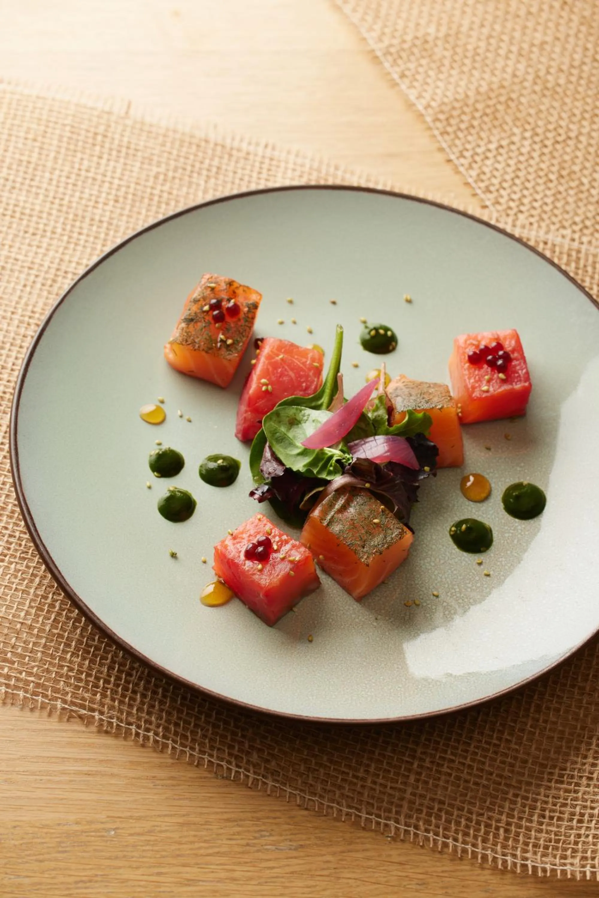 Restaurant/places to eat in Hotel Du Lac