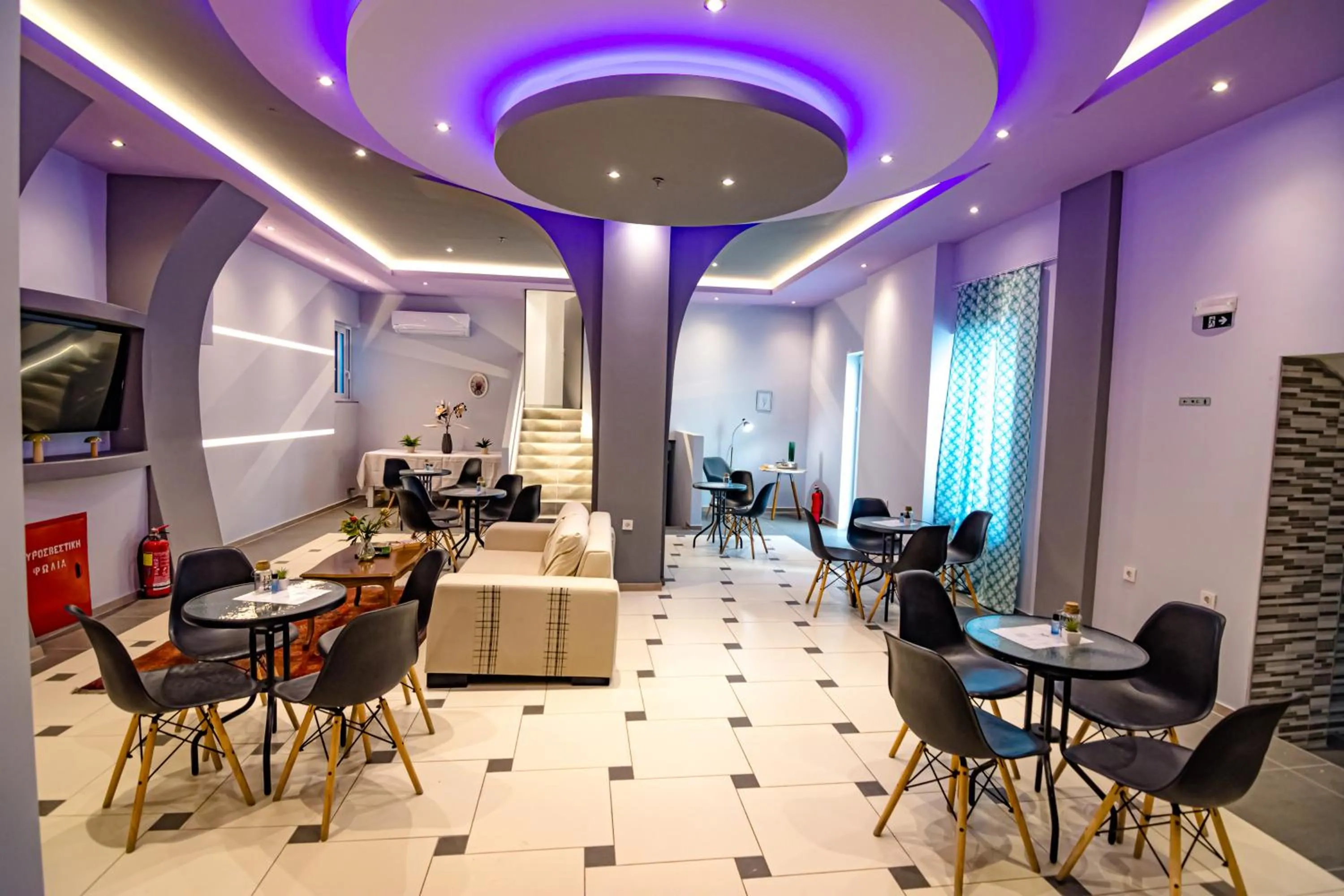 Lounge or bar in N E P center Hotel Rodos