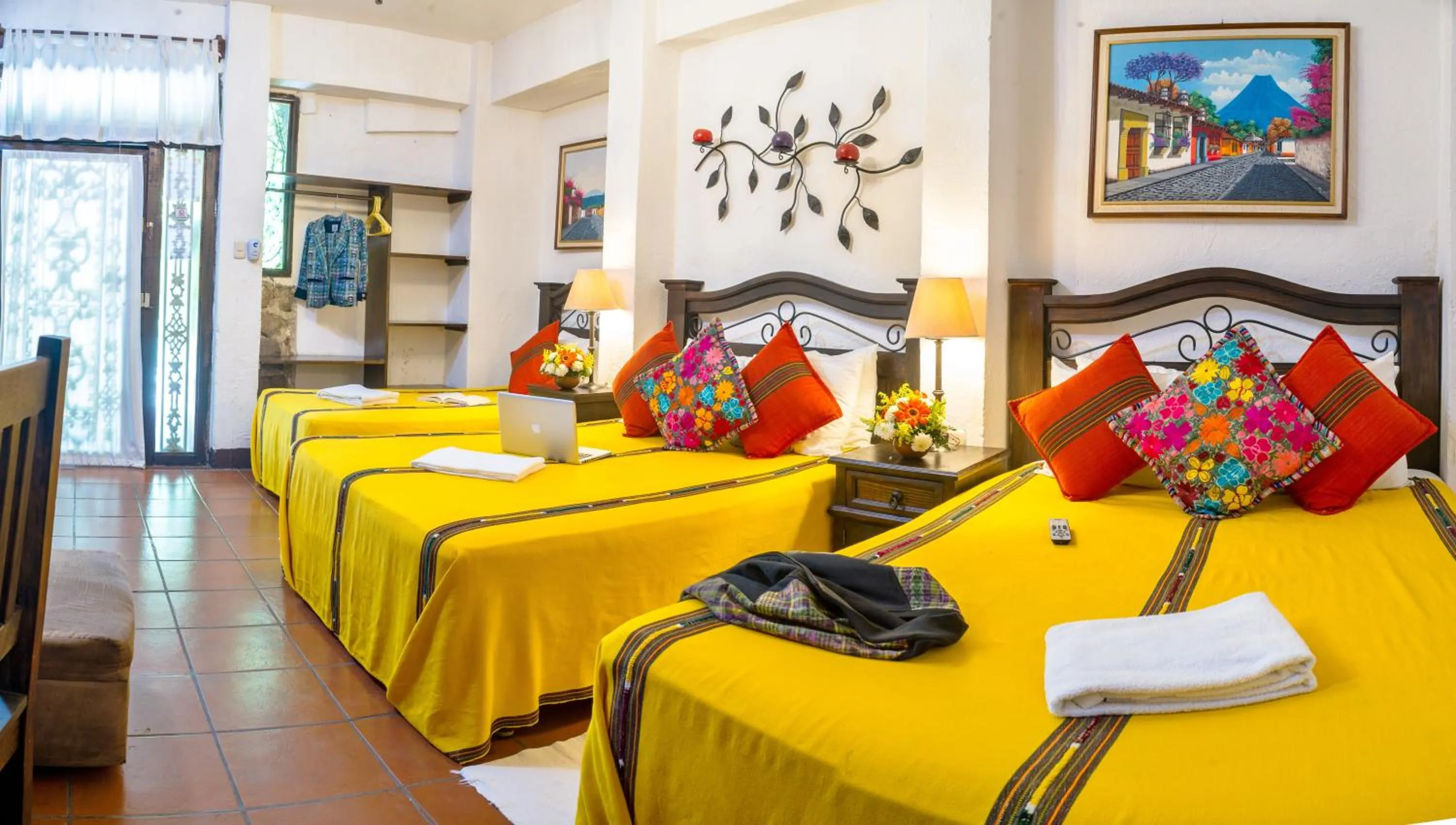 Photo of the whole room, Bed in Hotel Casa Antigua by AHS