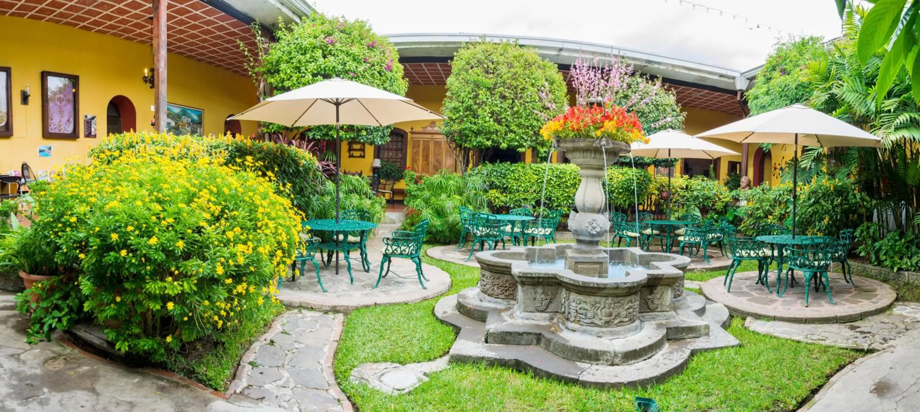 Garden in Hotel Casa Antigua by AHS