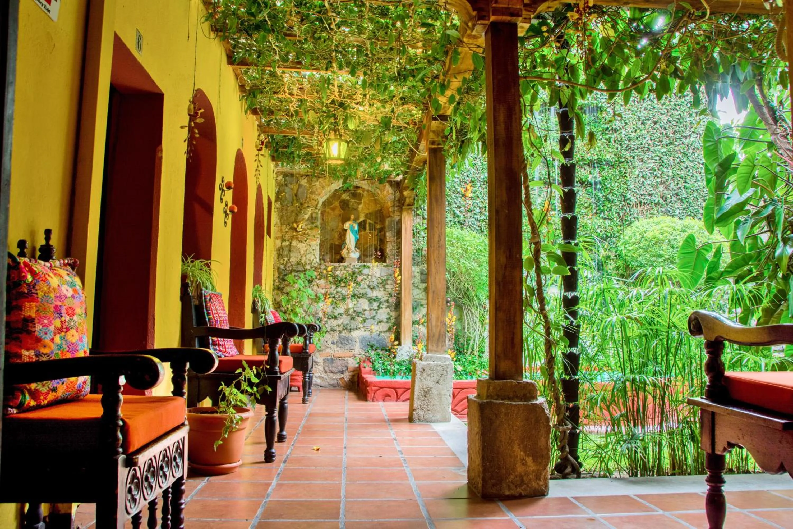 Patio in Hotel Casa Antigua by AHS