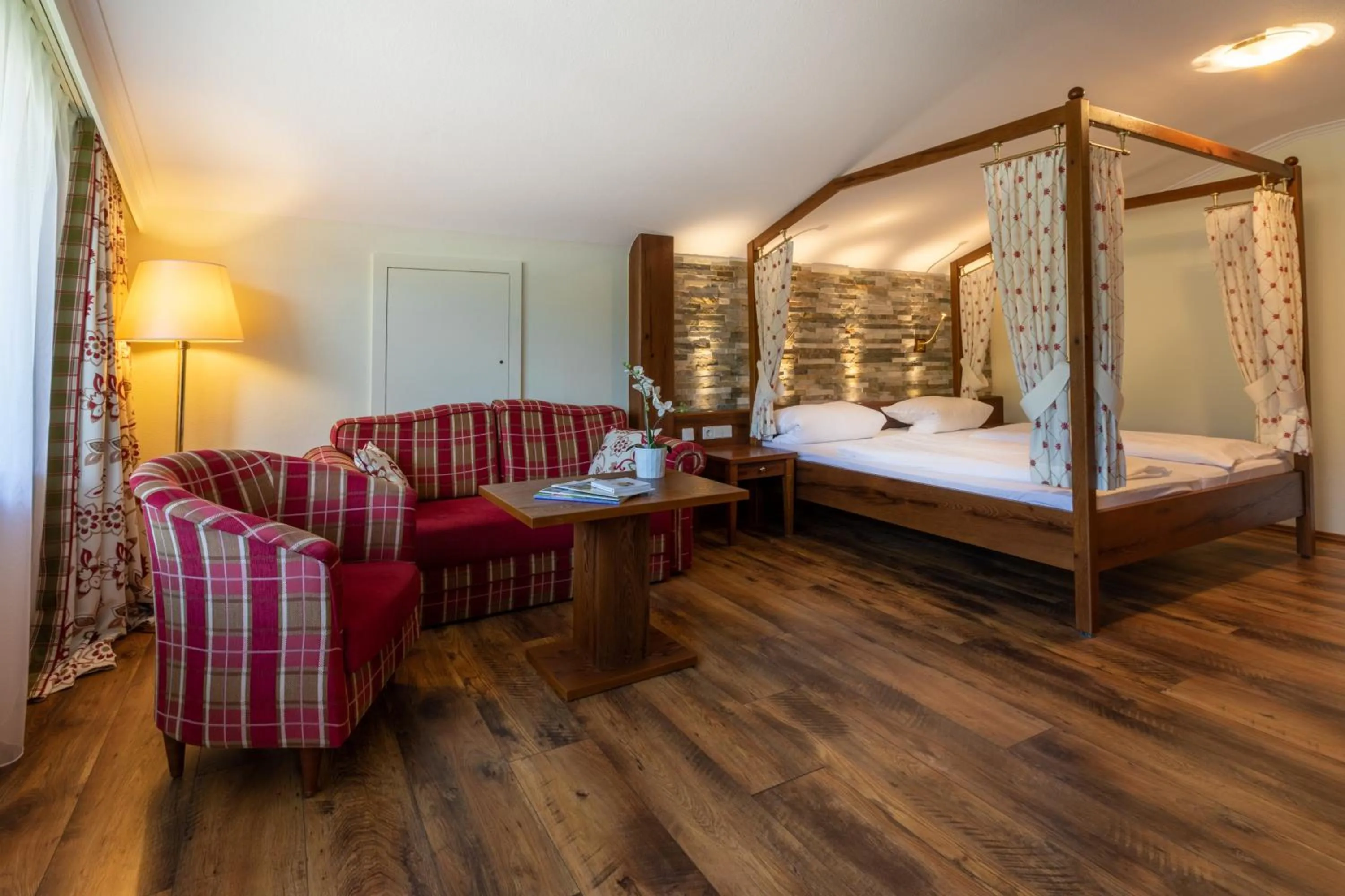 Photo of the whole room, Bed in Sackmann Wanderhotel