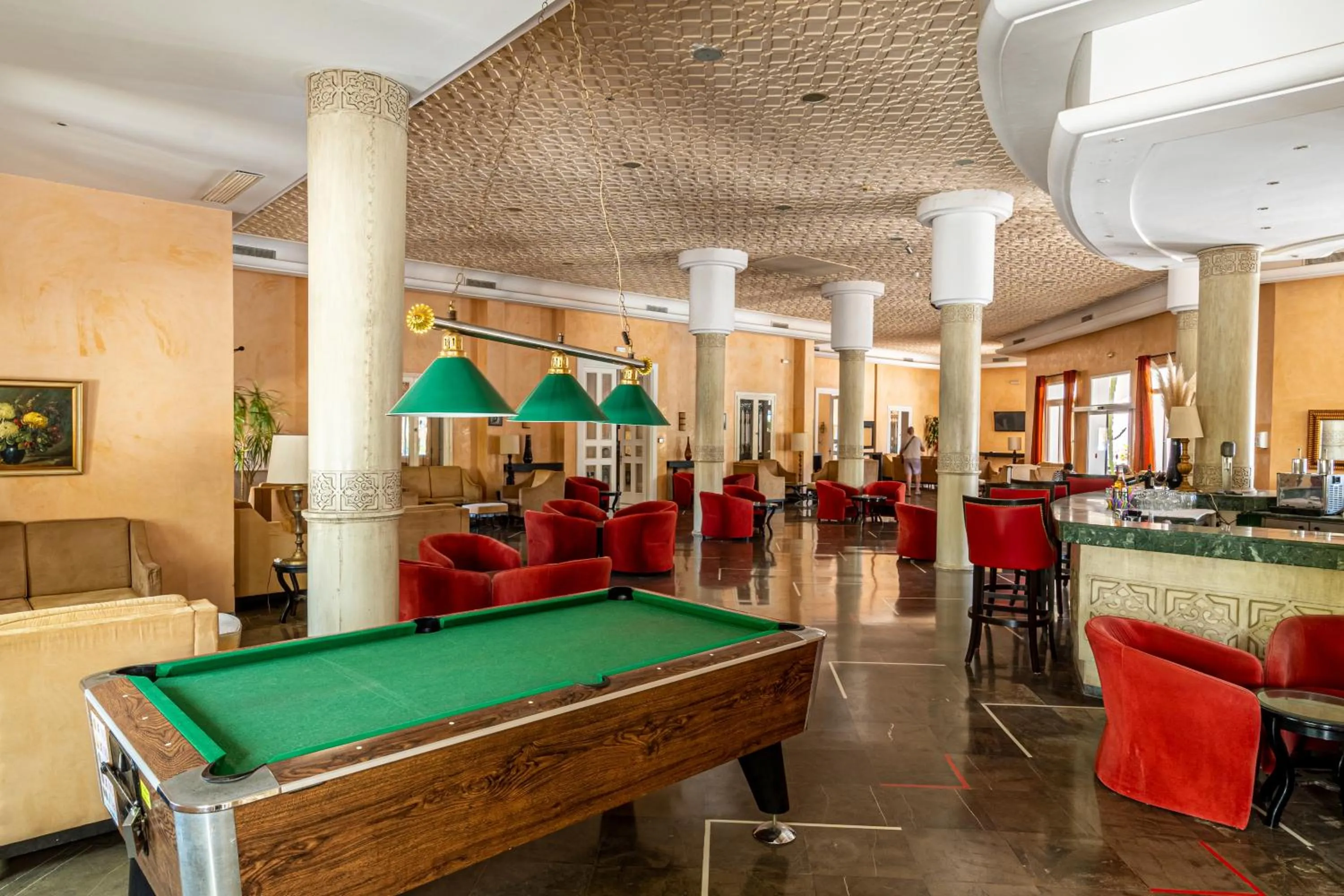 Billiard in Eden Yasmine Resort & Spa