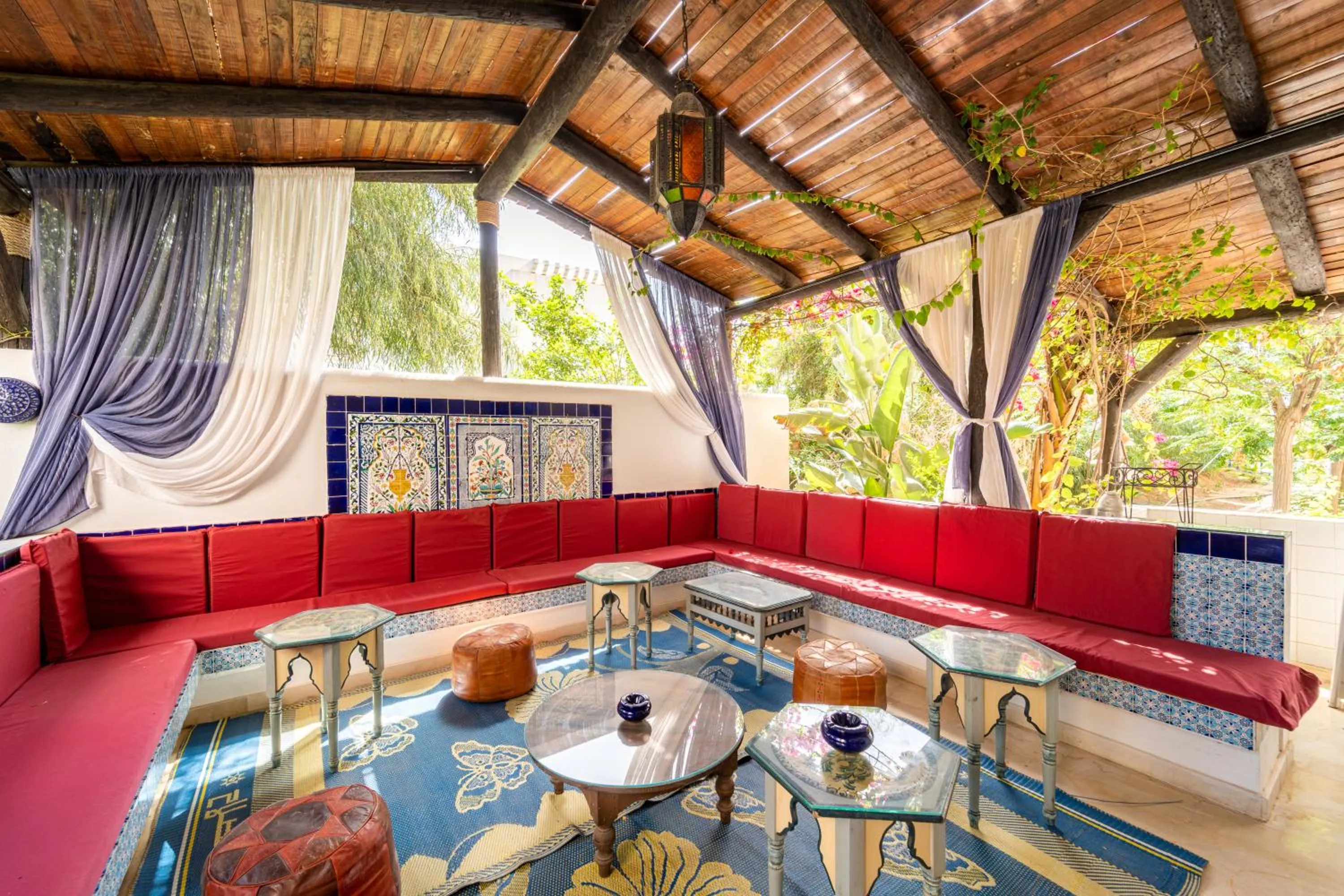 Restaurant/places to eat in Eden Yasmine Resort & Spa