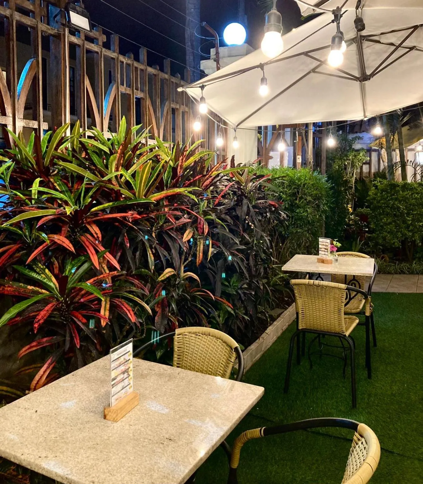 Restaurant/places to eat in Lima Wari Hotel Boutique