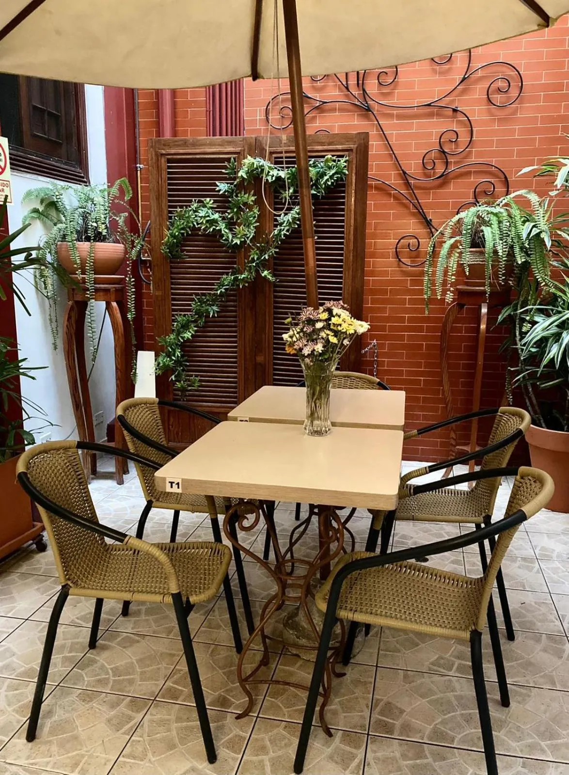 Balcony/Terrace in Lima Wari Hotel Boutique
