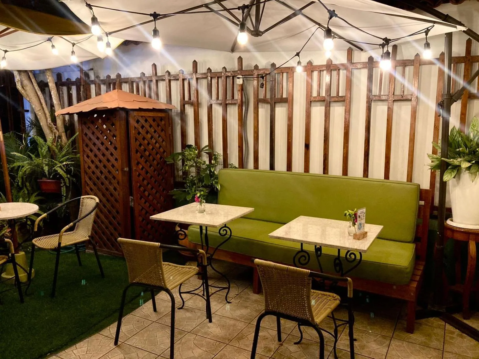 Restaurant/places to eat in Lima Wari Hotel Boutique