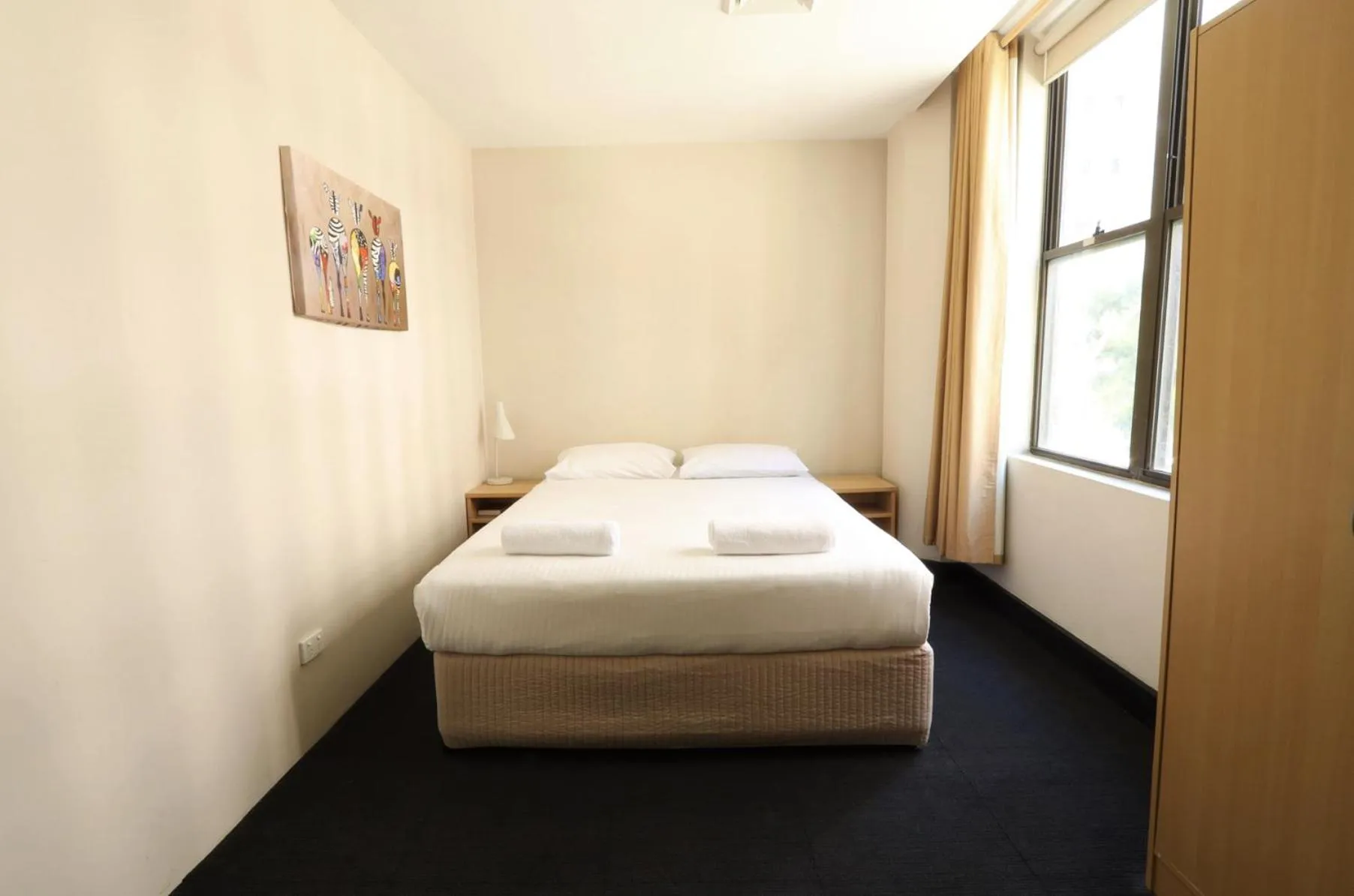 Bedroom, Bed in Siesta Sydney