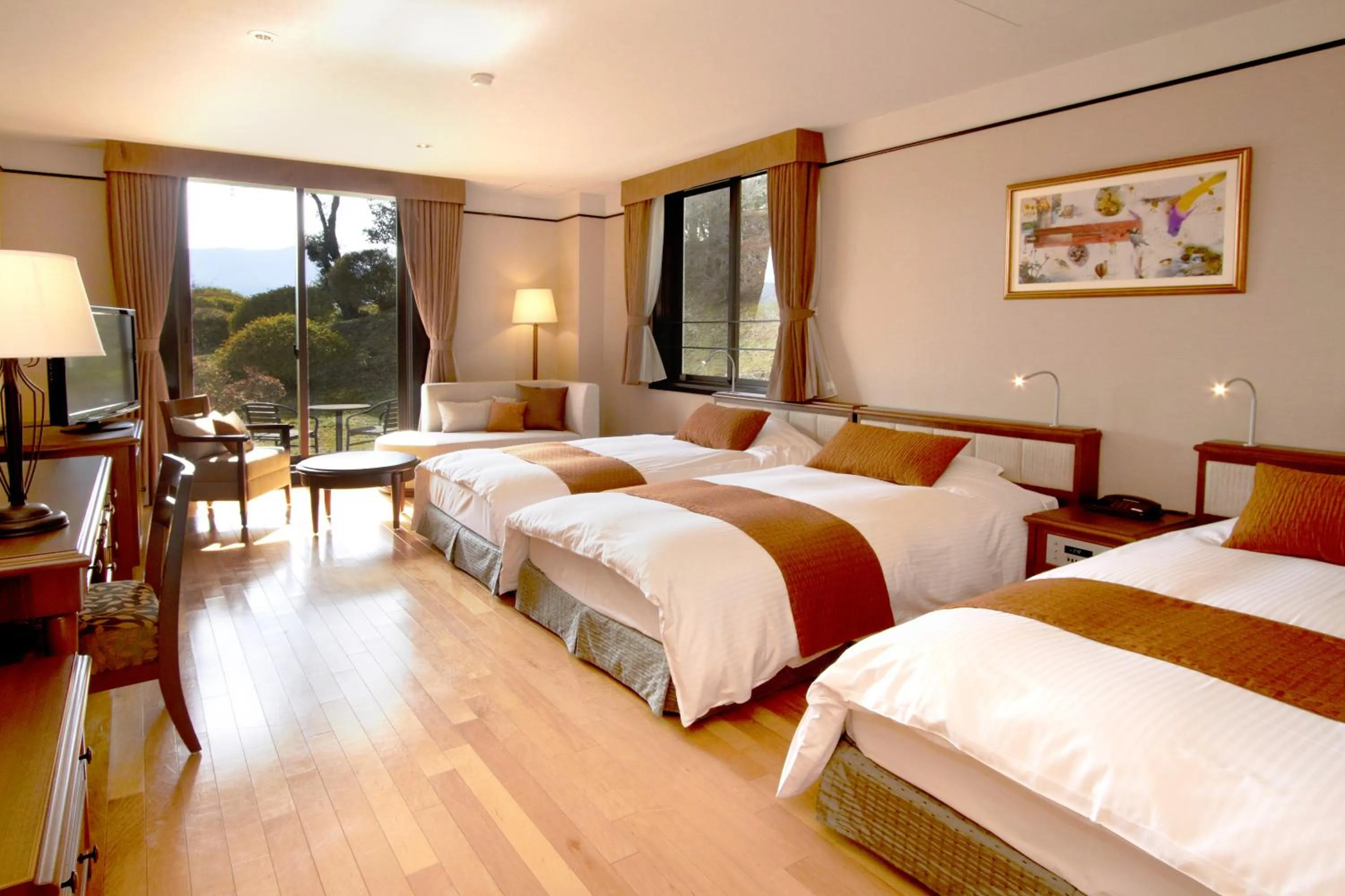 Photo of the whole room, Bed in Odakyu Hotel de Yama