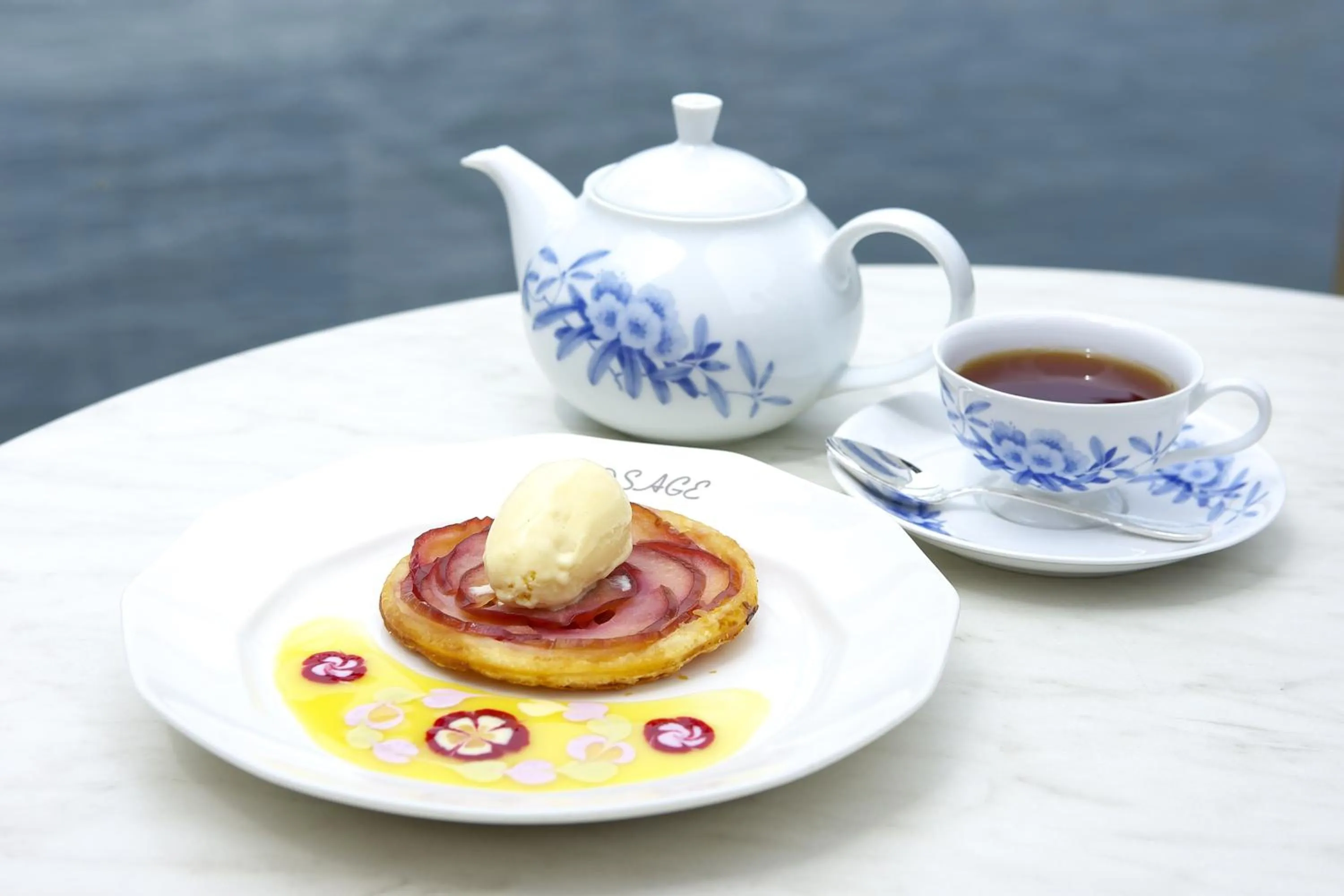 Restaurant/places to eat in Odakyu Hotel de Yama