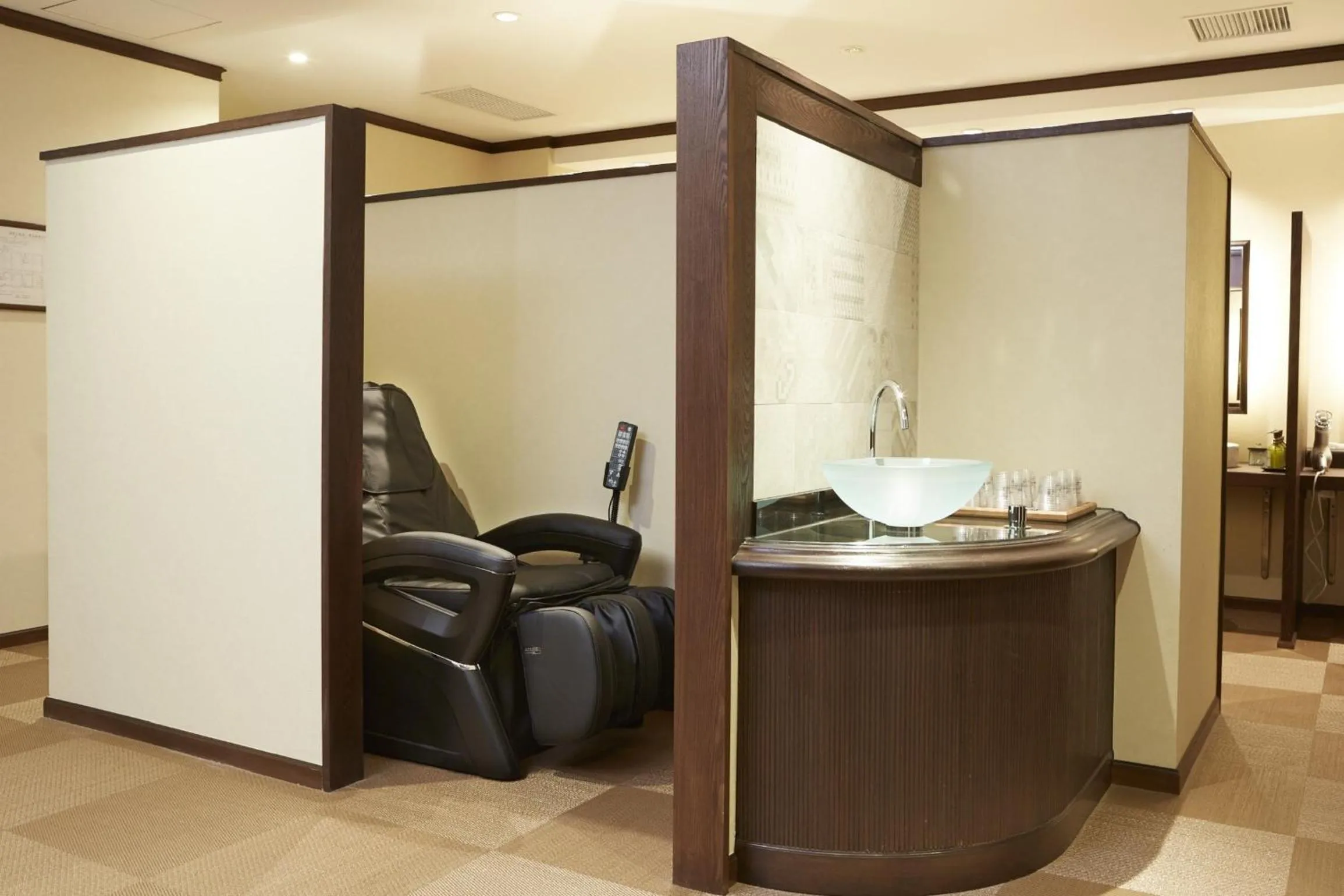 Public Bath in Odakyu Hotel de Yama