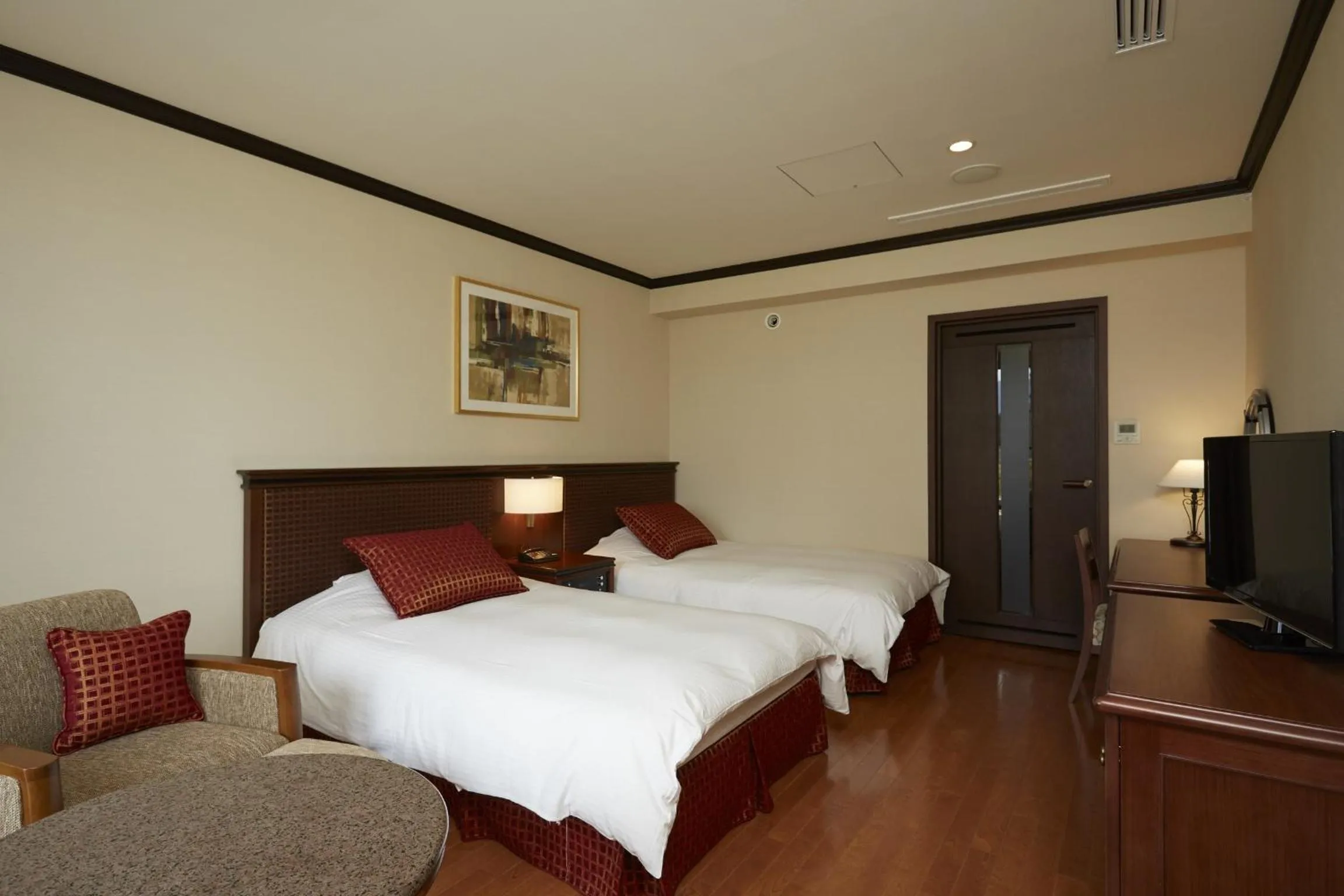 Photo of the whole room, Bed in Odakyu Hotel de Yama