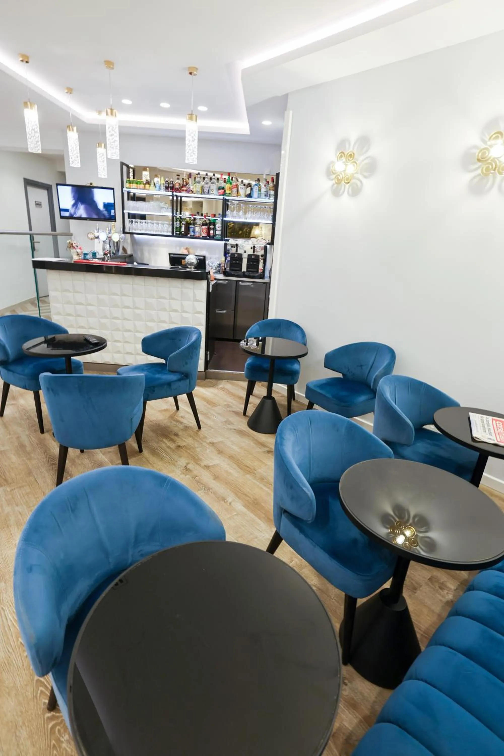 Lounge or bar in Hotel Saint Christophe