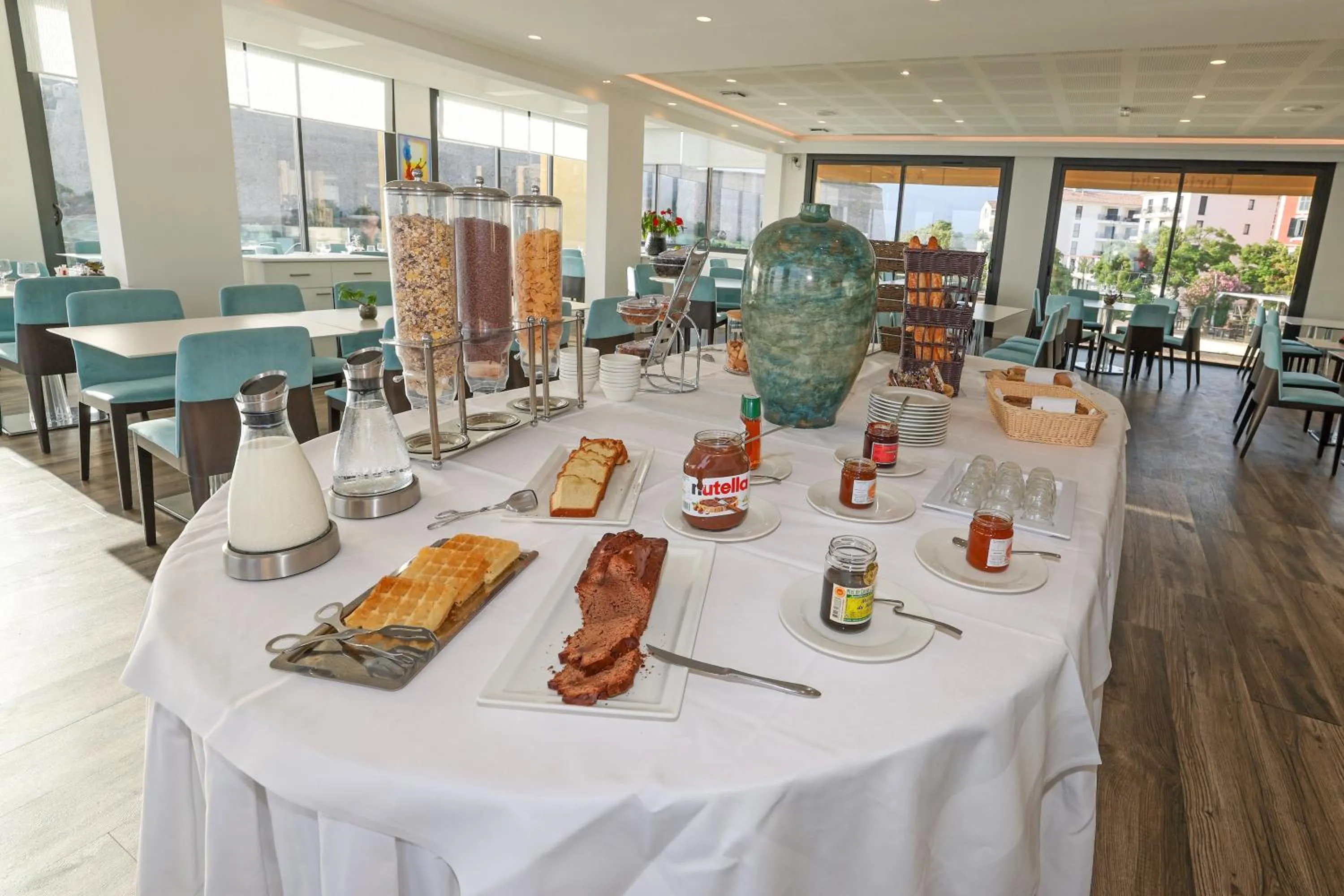 Buffet breakfast in Hotel Saint Christophe