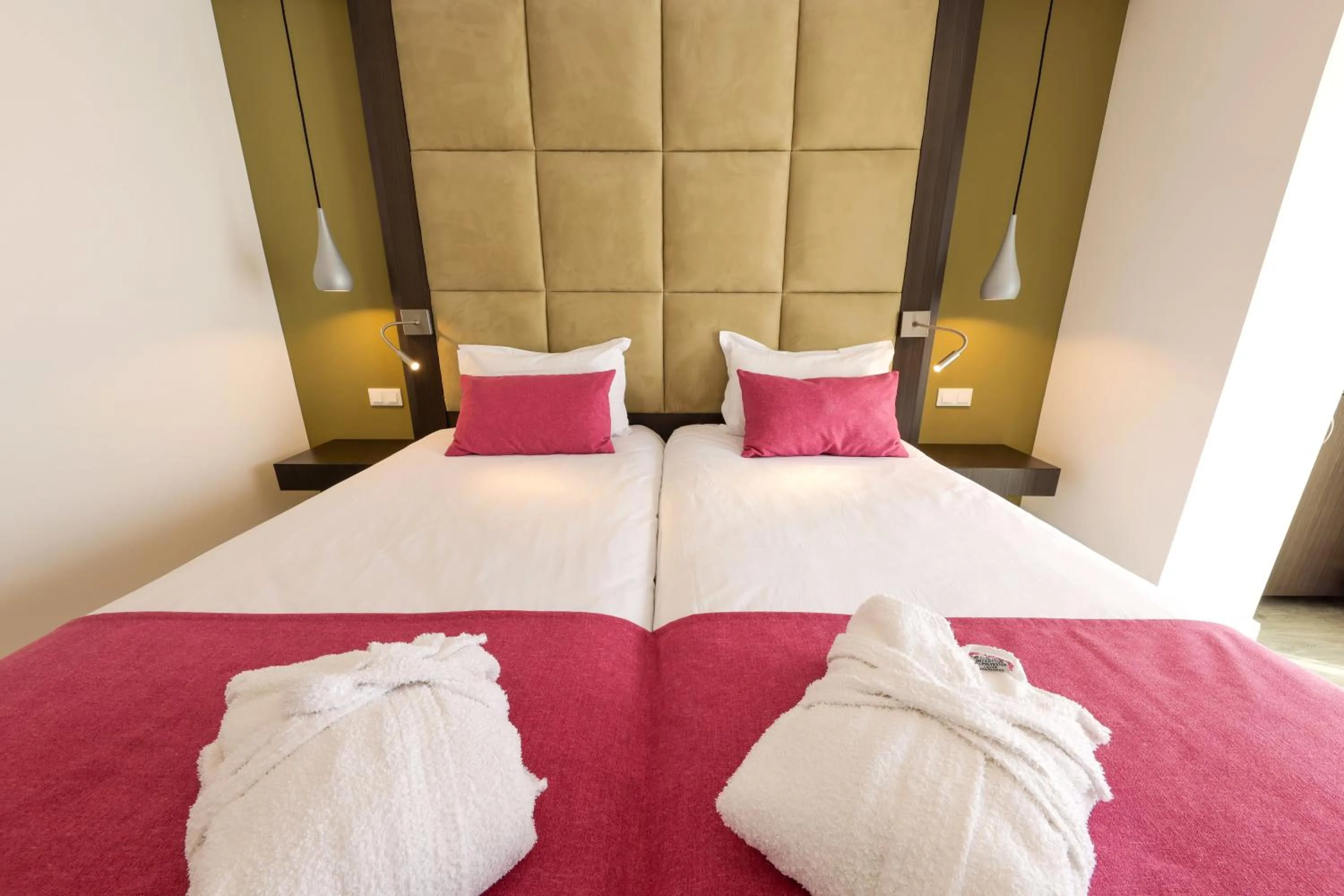 Photo of the whole room, Bed in Hotel Saint Christophe