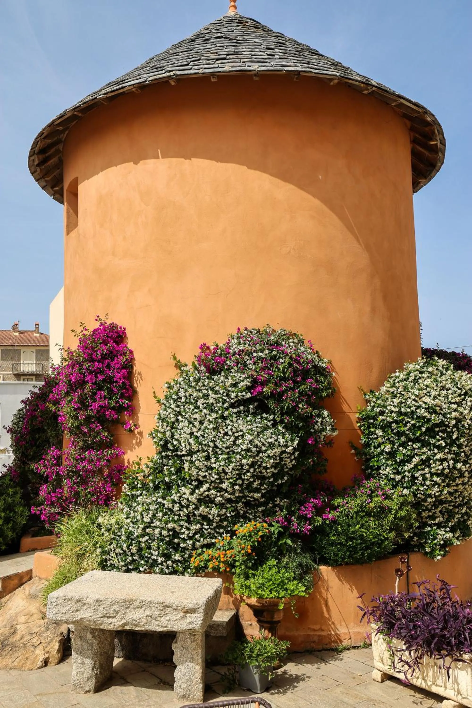 Garden in Hotel Saint Christophe