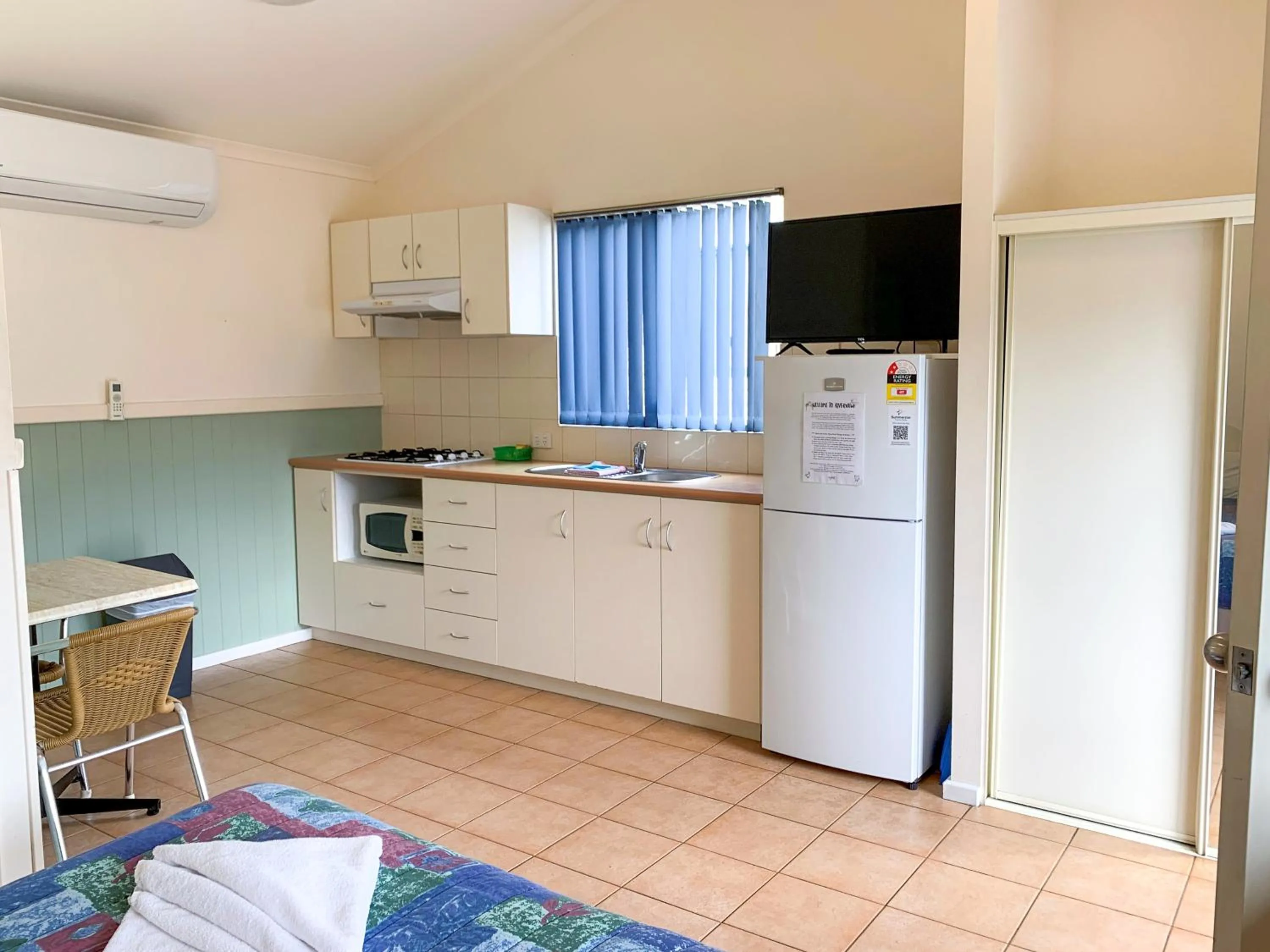 kitchen in Riverview Tourist Park