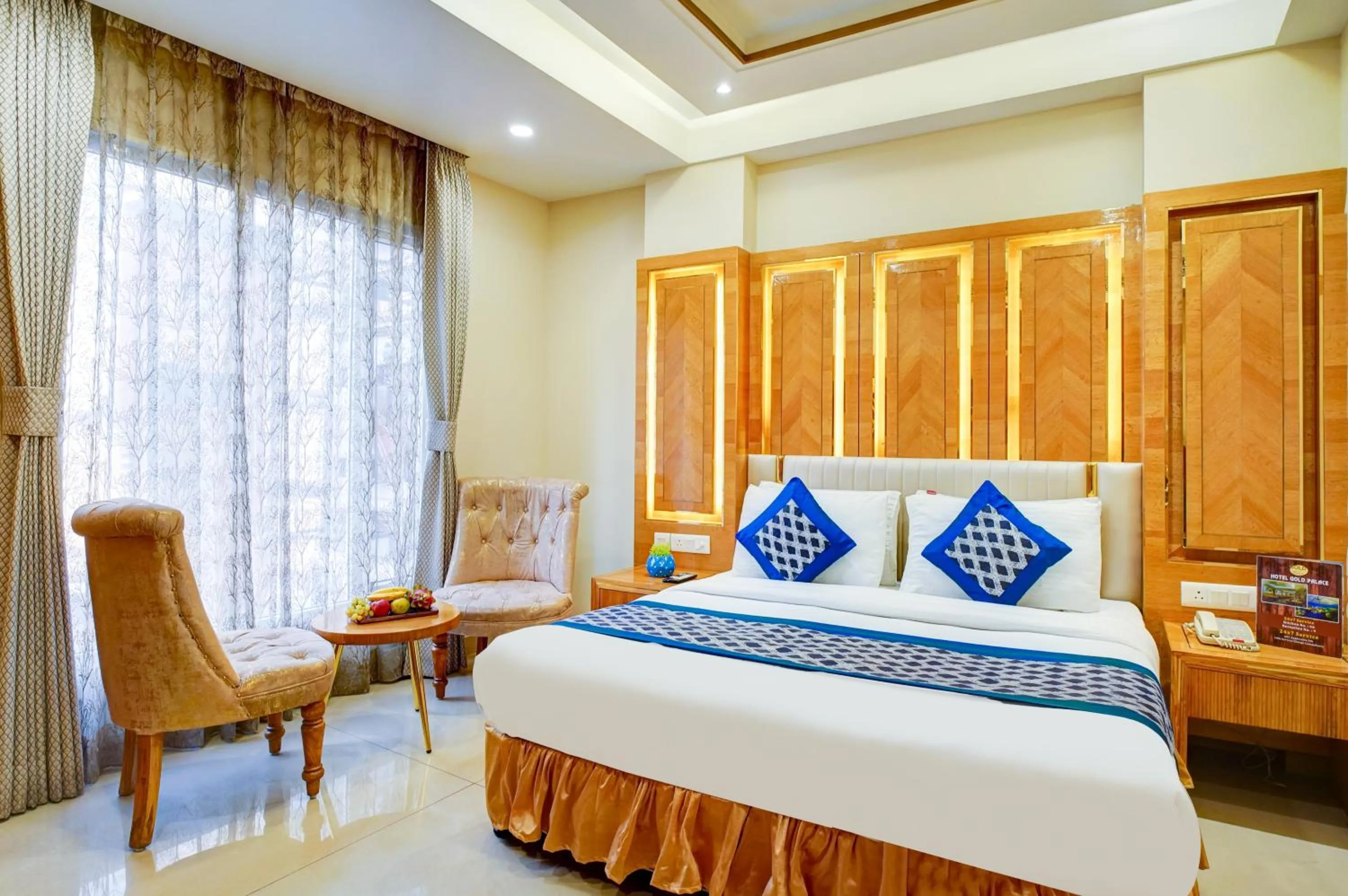 Bed in Hotel Gold Palace - 03 Mins Walk From New Delhi Railway Station