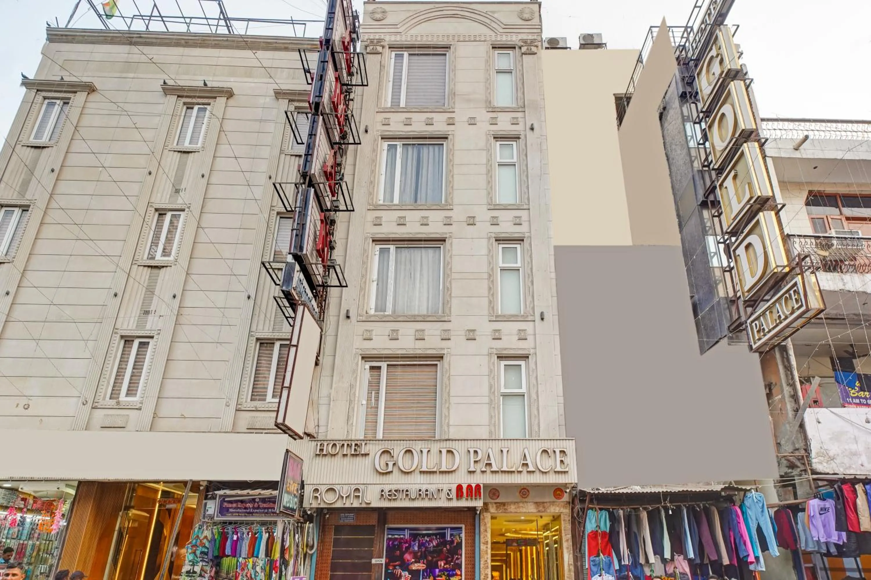 Property building in Hotel Gold Palace - 03 Mins Walk From New Delhi Railway Station