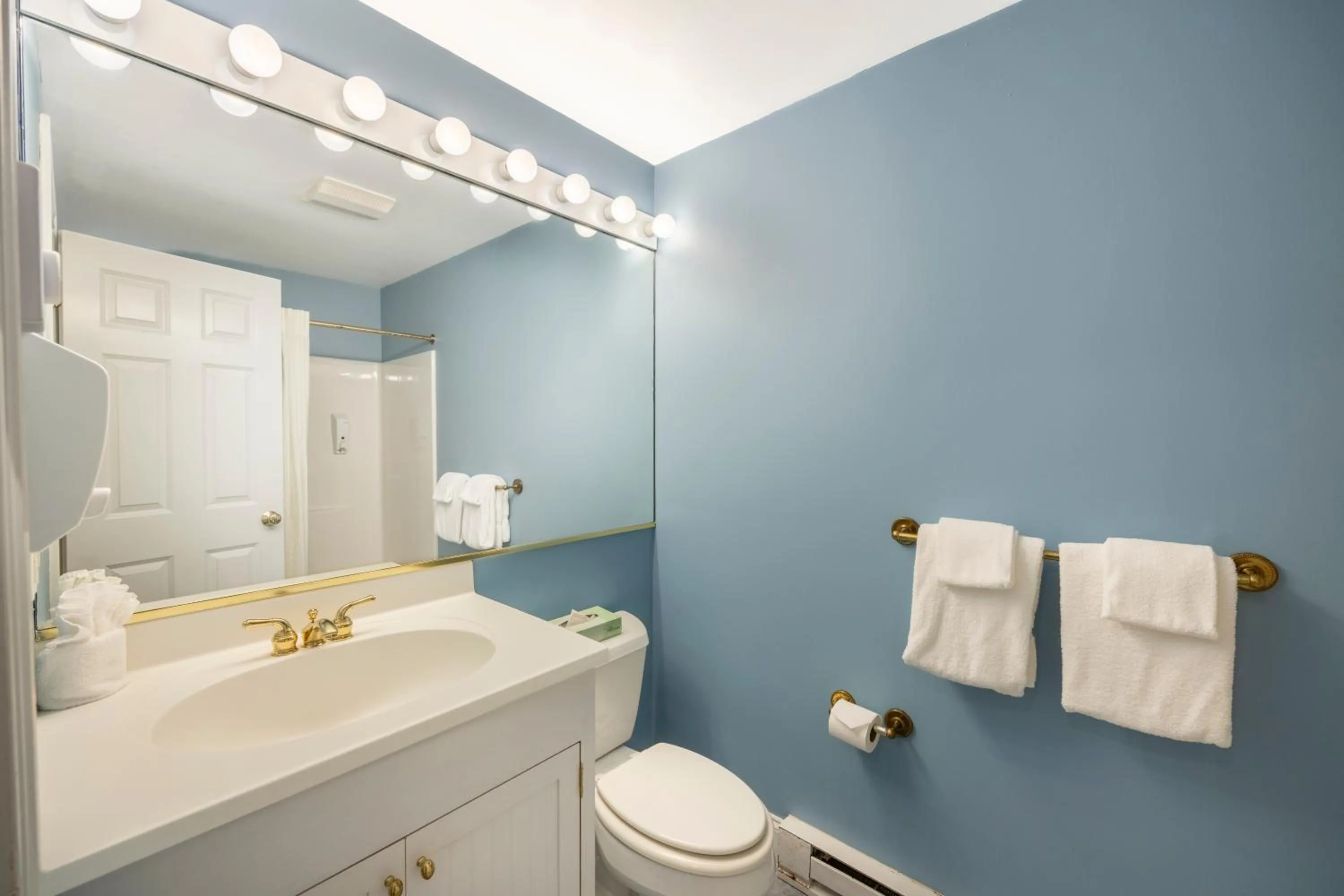 Beachside Village Resort