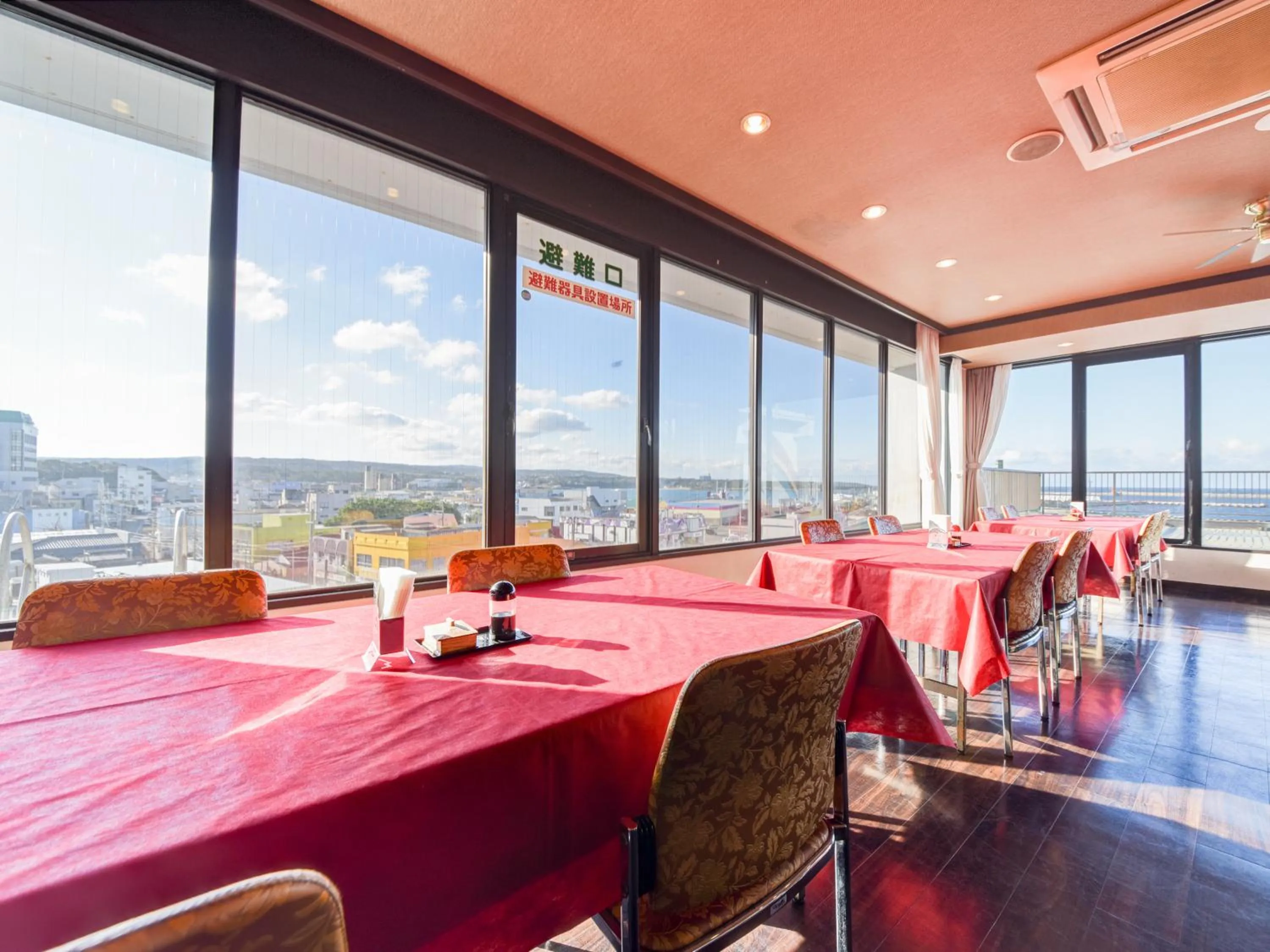 Restaurant/places to eat in Tanegashima Araki Hotel