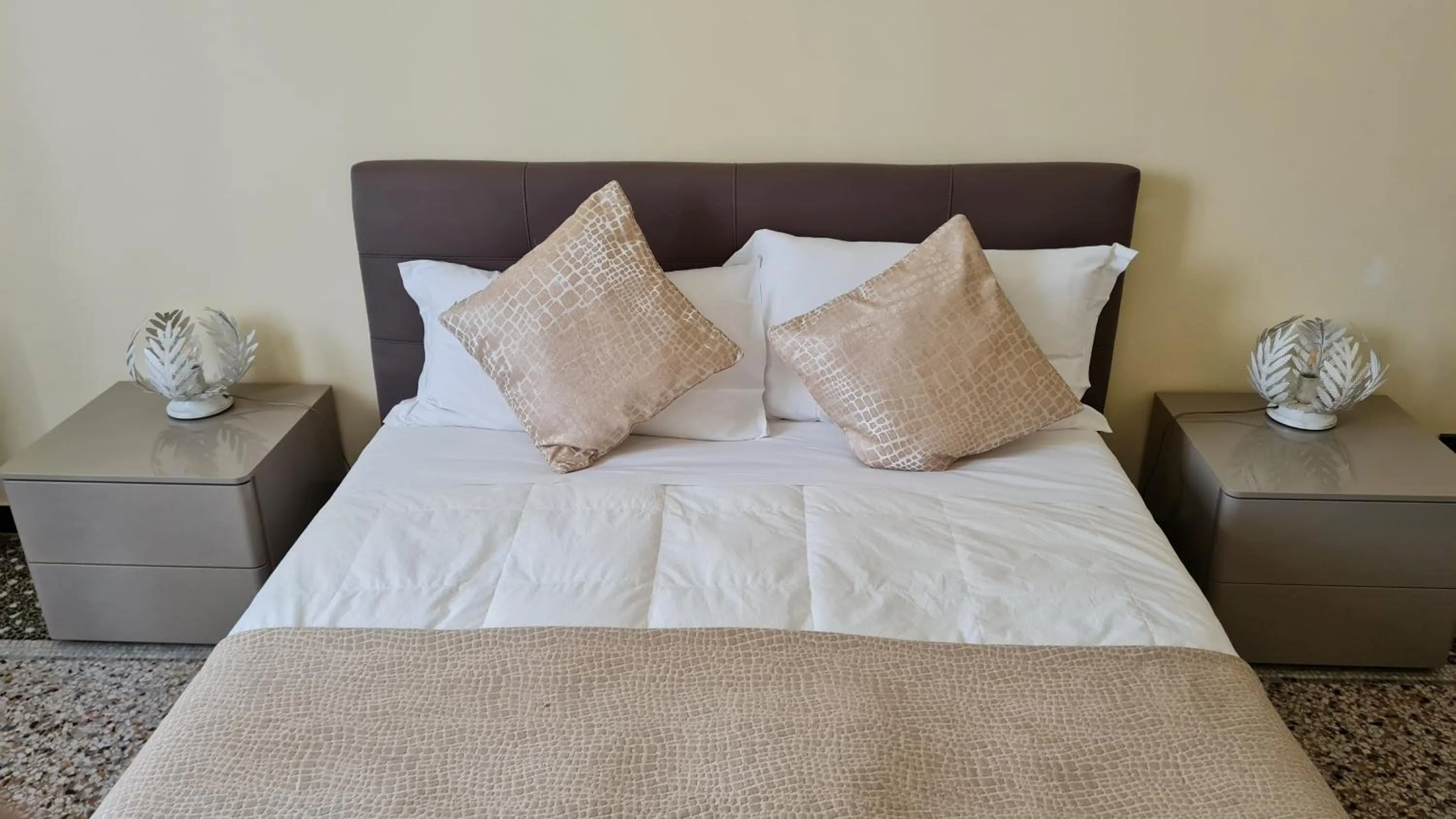 Bed in BASILICO Genova