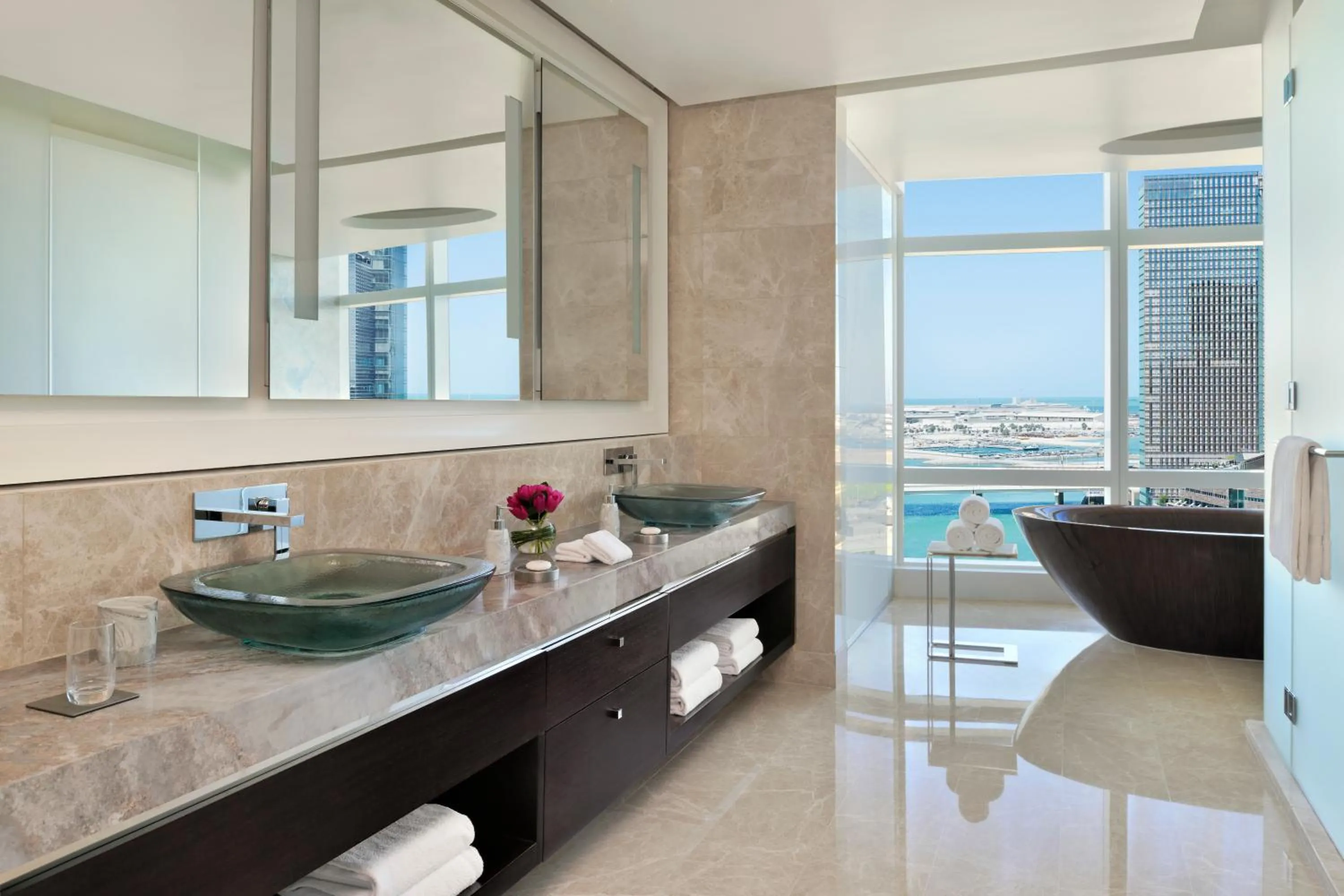 Bathroom in Rosewood Abu Dhabi