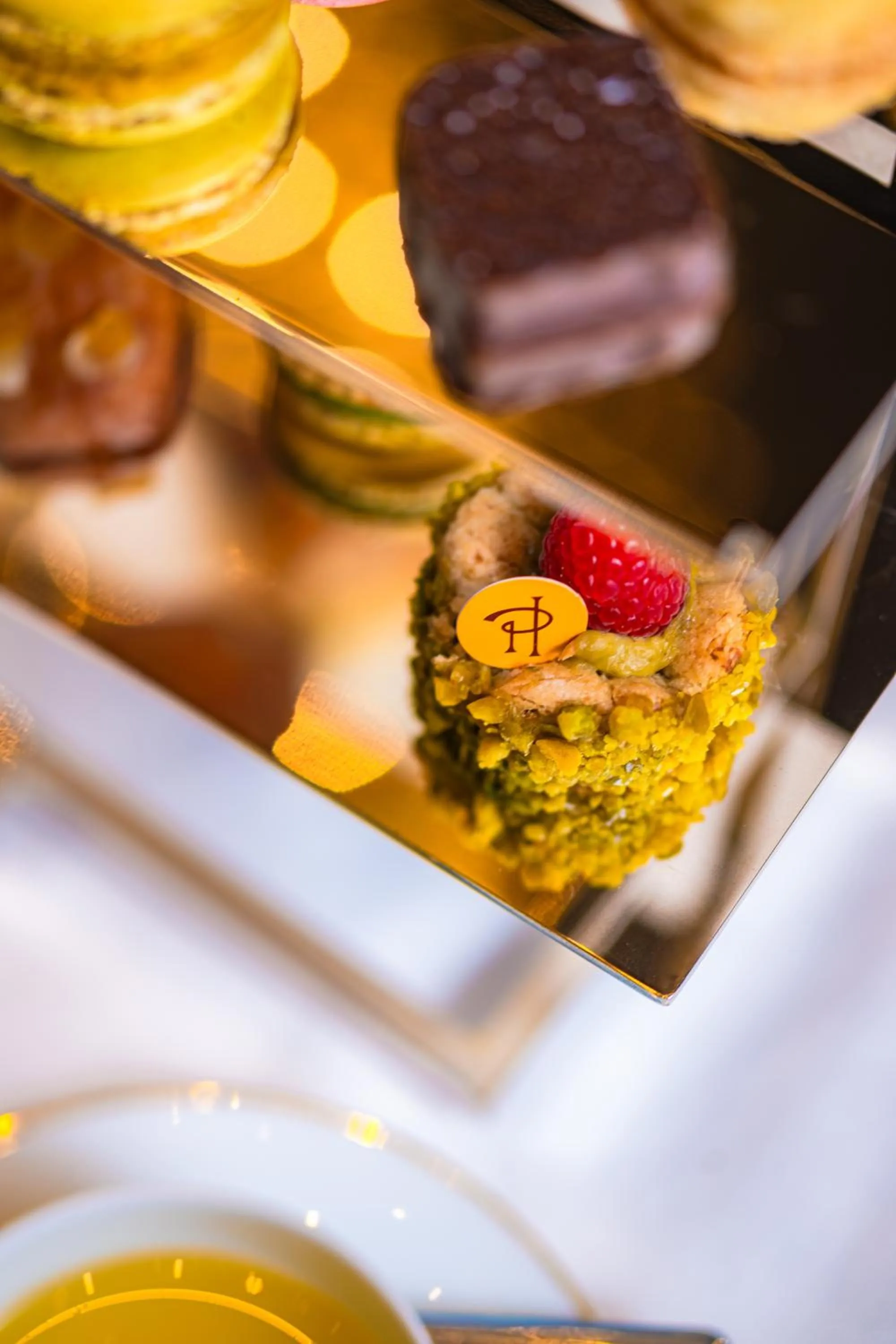 Restaurant/places to eat in Rosewood Abu Dhabi