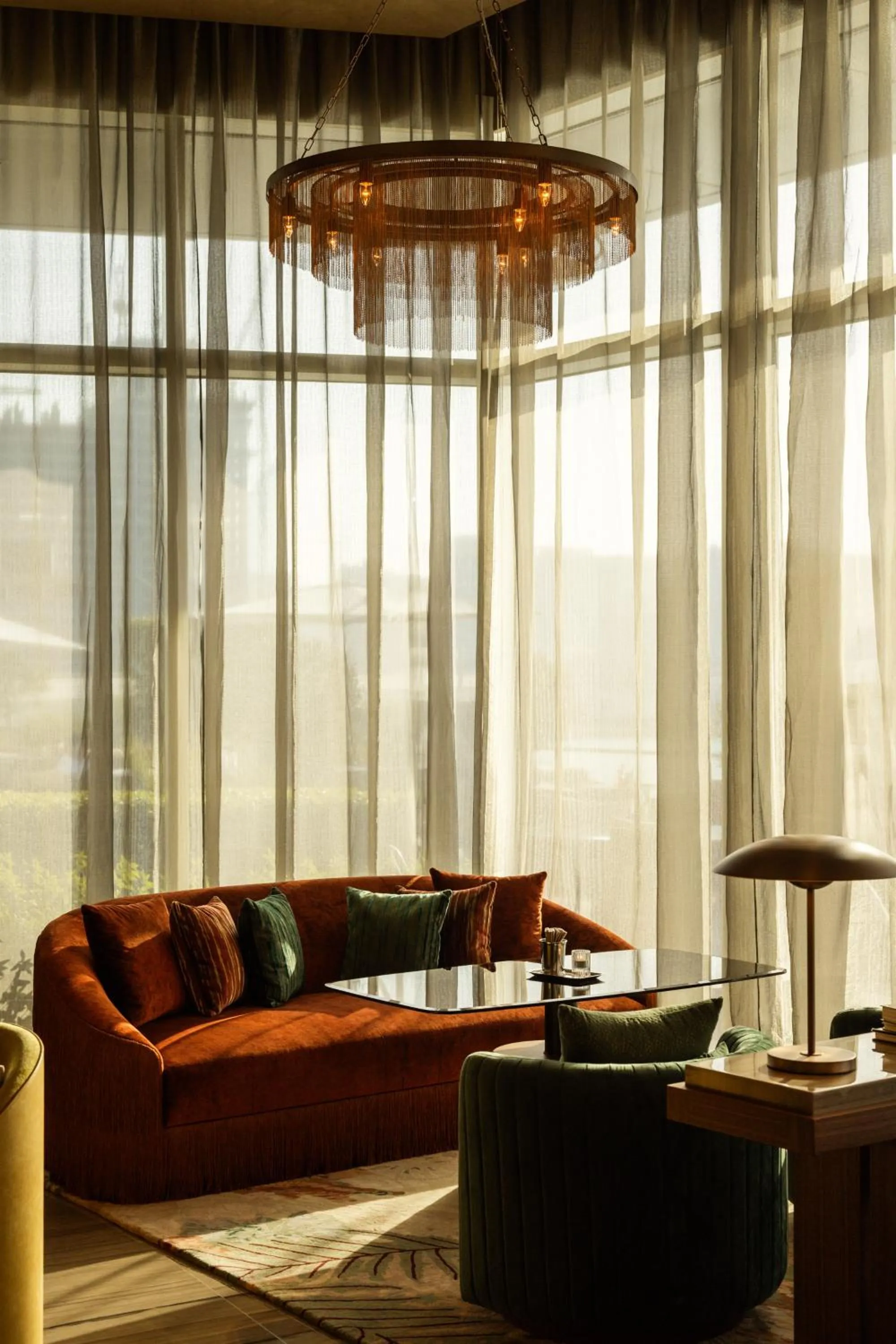 Restaurant/places to eat in Rosewood Abu Dhabi