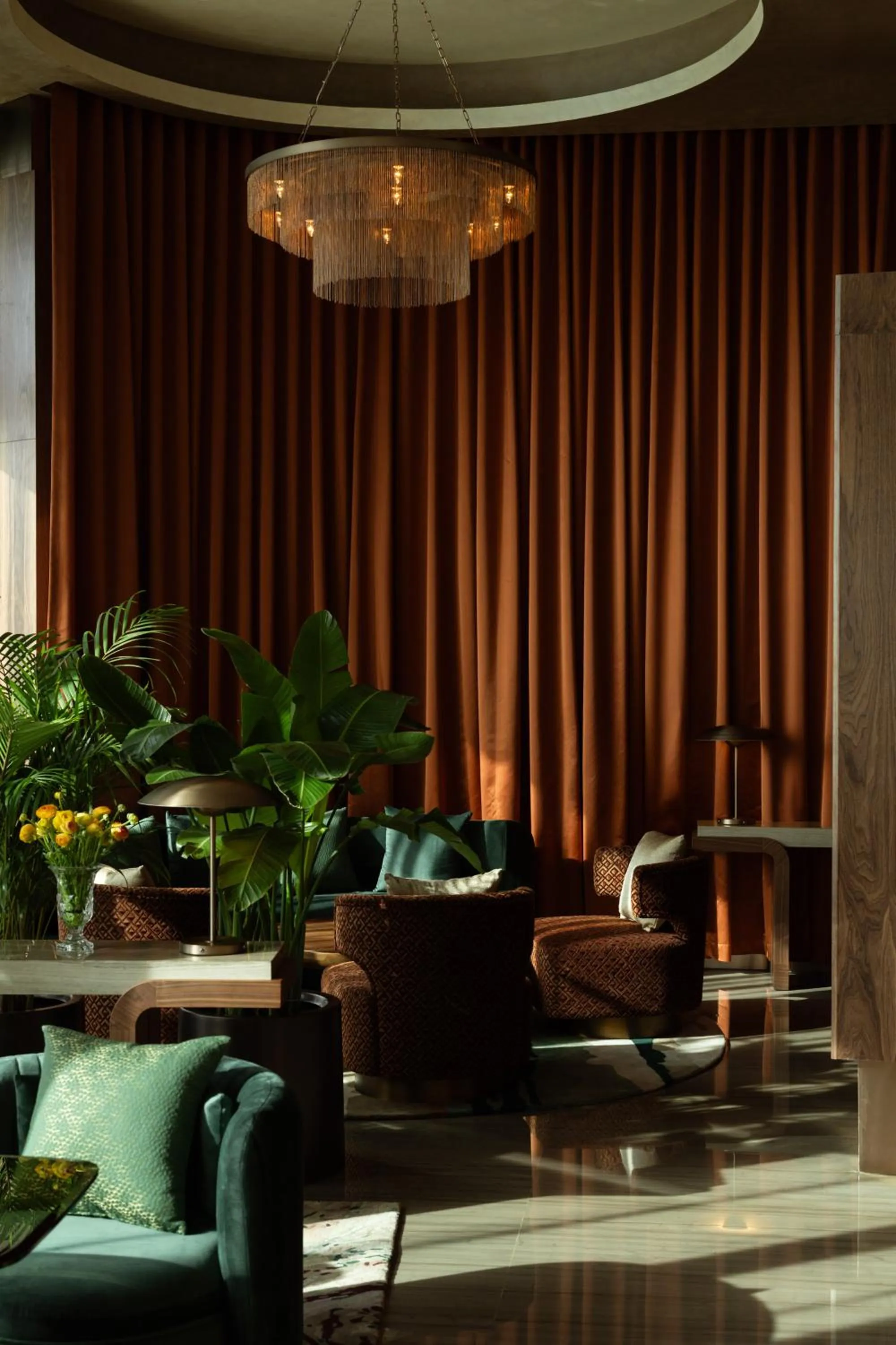 Restaurant/places to eat in Rosewood Abu Dhabi