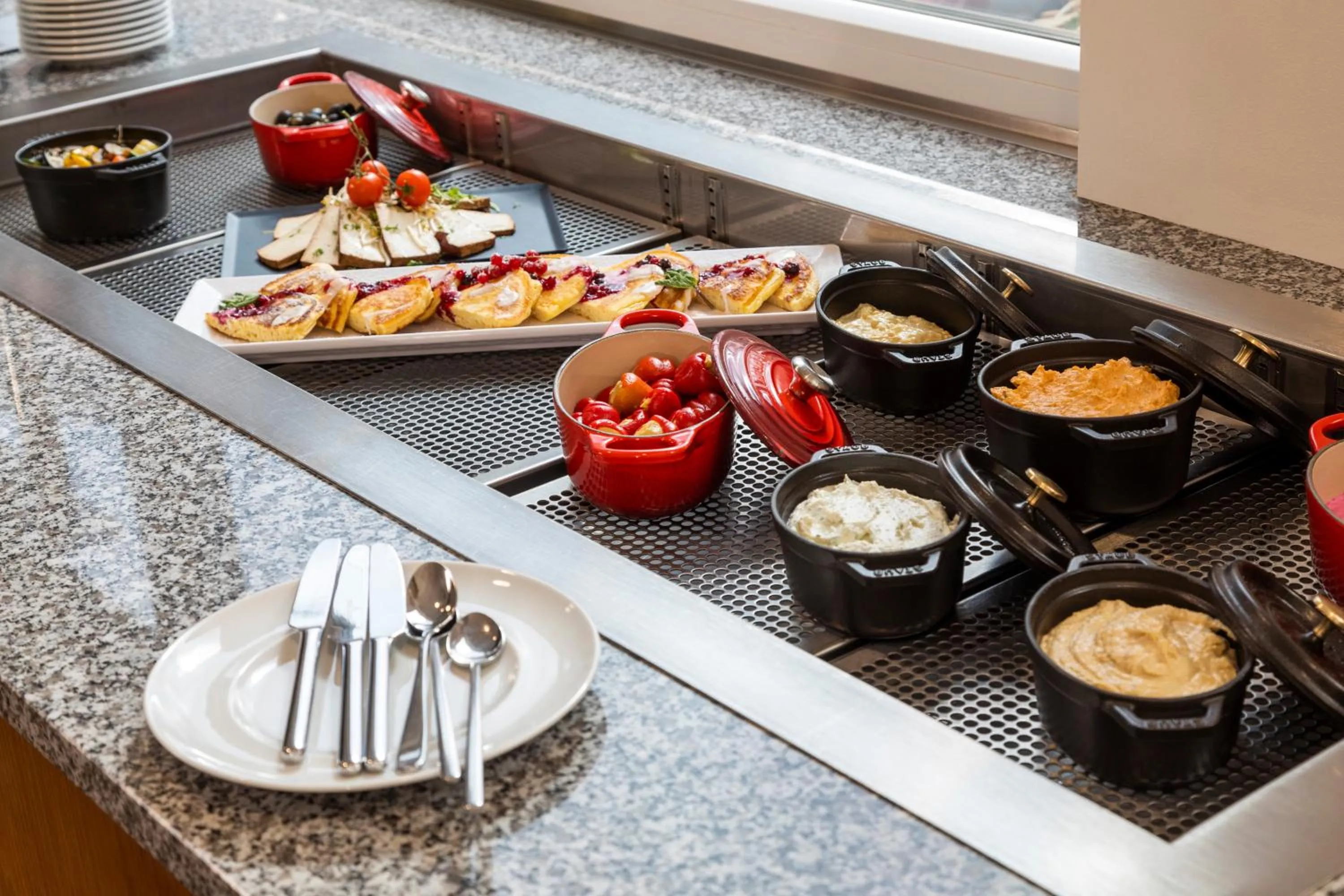 Breakfast in Hotel Zeitgeist Vienna Hauptbahnhof