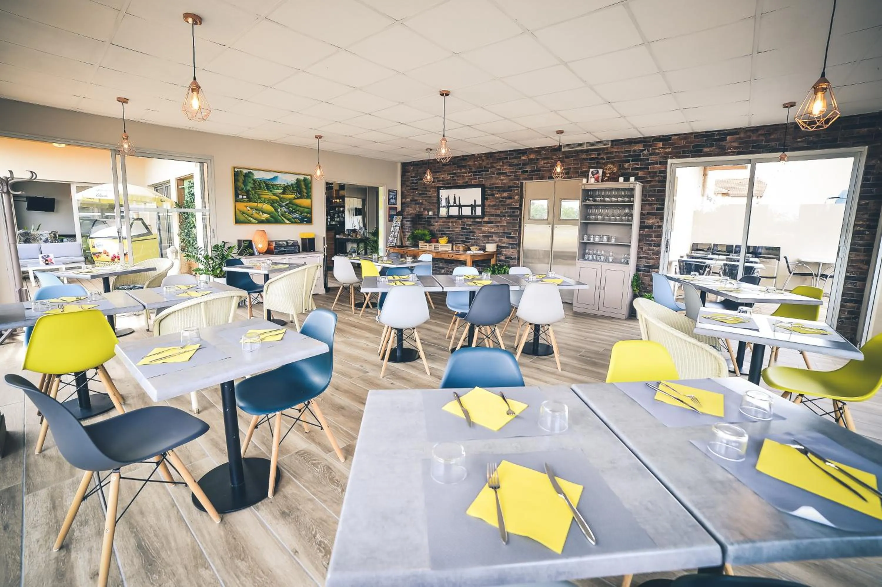 Restaurant/places to eat in Hôtel Le Plaisance