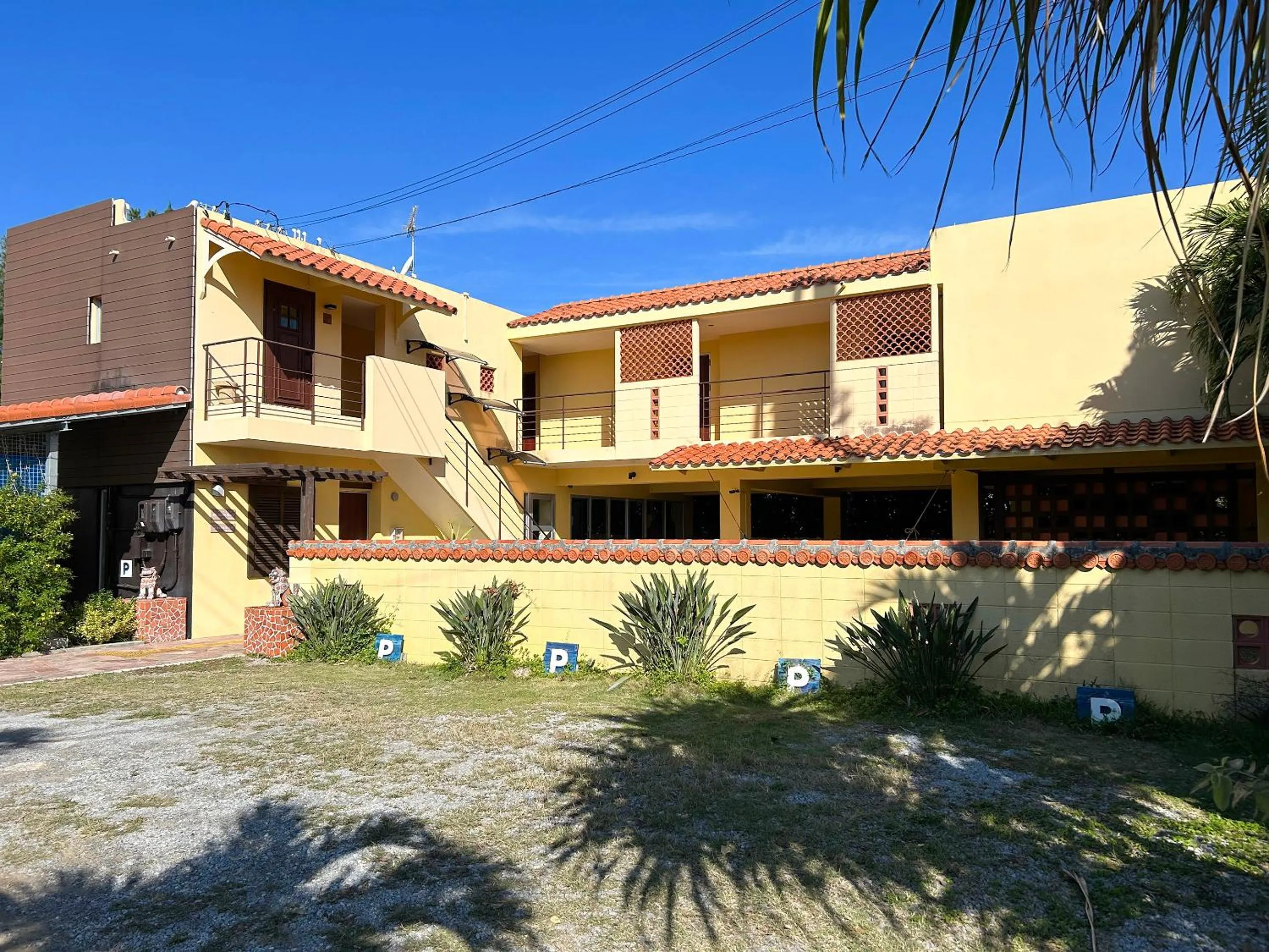 Parking in Pension Sunset Beach