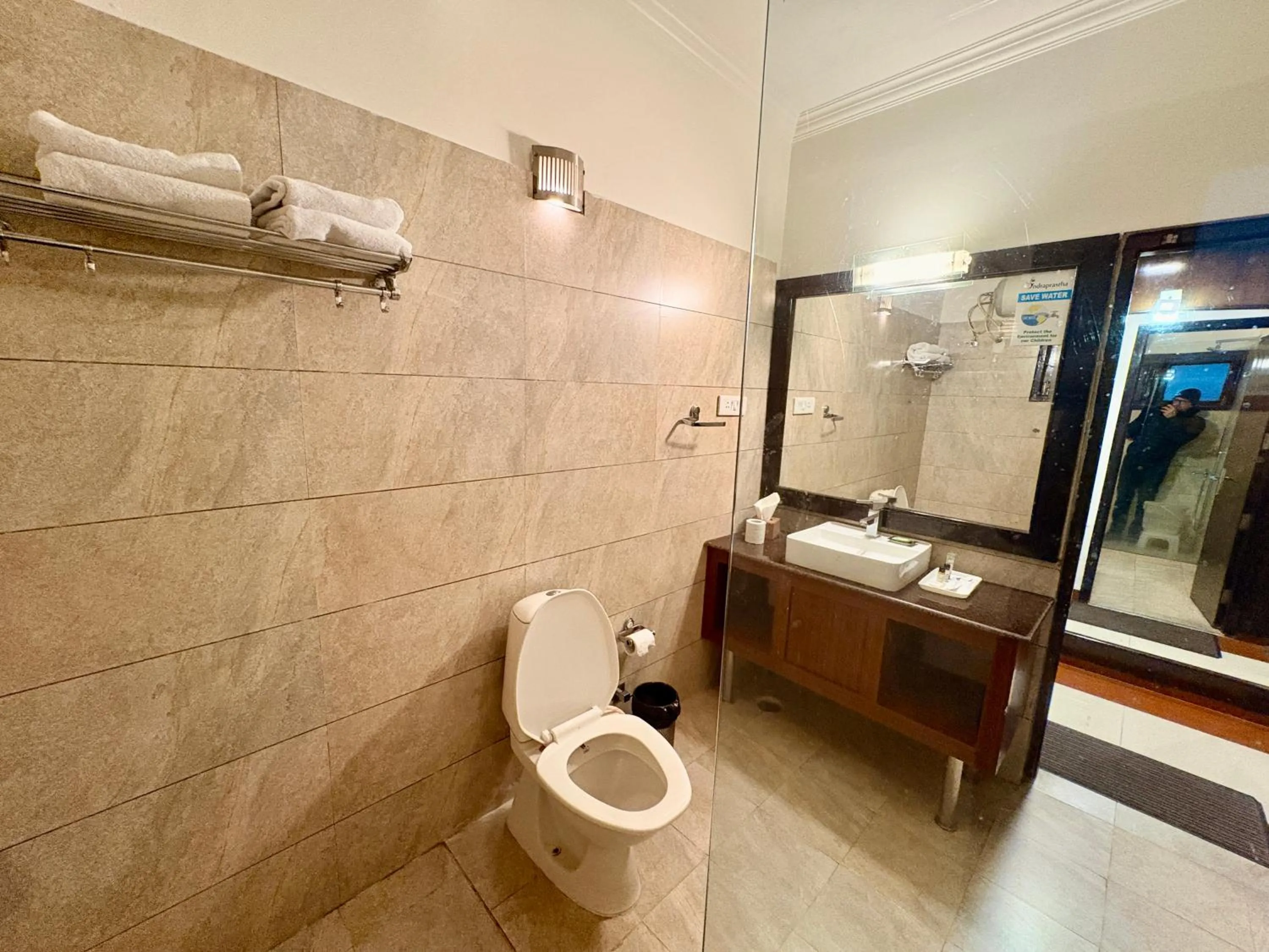 Bathroom in Indraprastha Resort Dalhousie