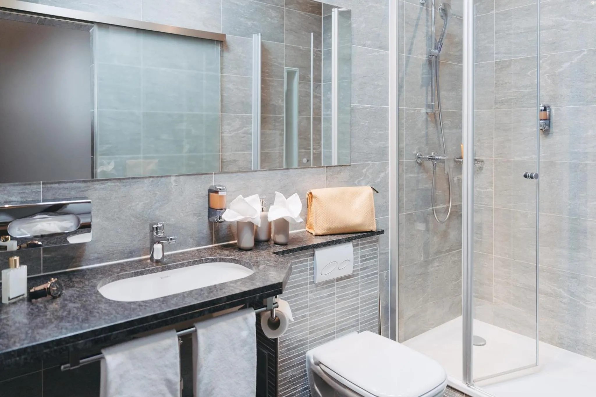 Shower in Boutique Hotel Waldegg - Self-Check-in