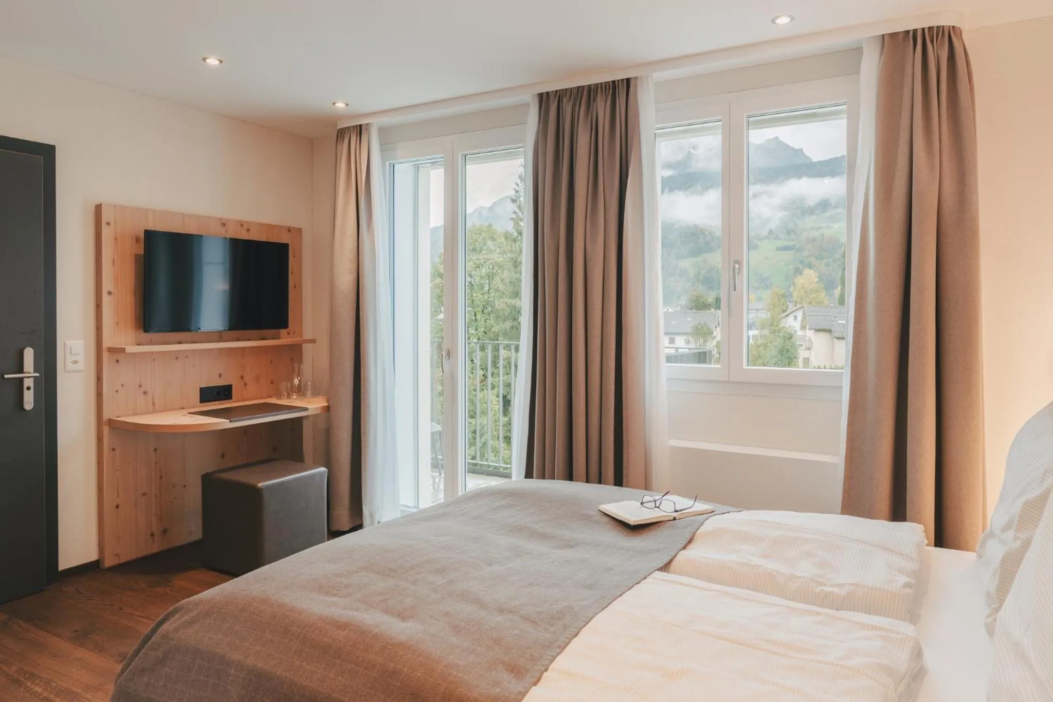 Bed in Boutique Hotel Waldegg - Self-Check-in