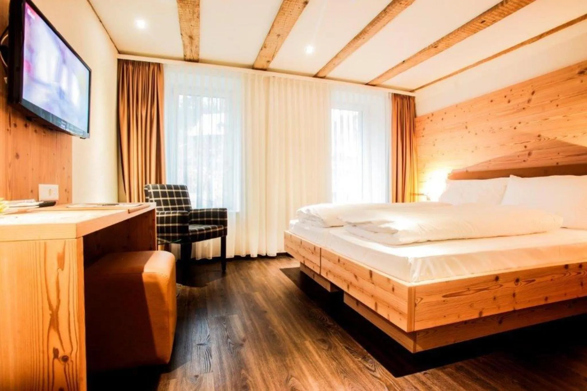 Bed in Boutique Hotel Waldegg - Self-Check-in