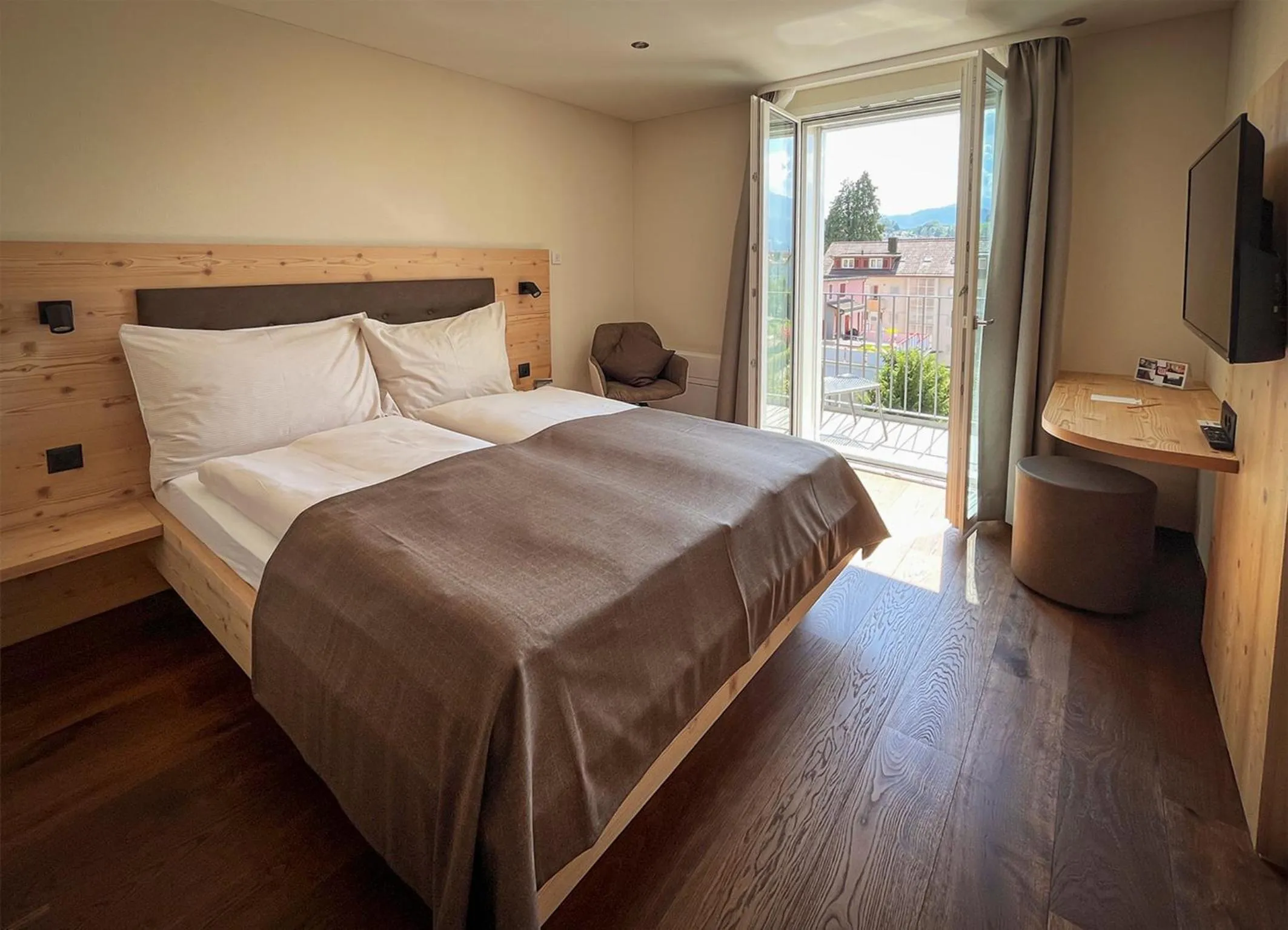 Queen Room with Balcony in Boutique Hotel Waldegg - Self-Check-in