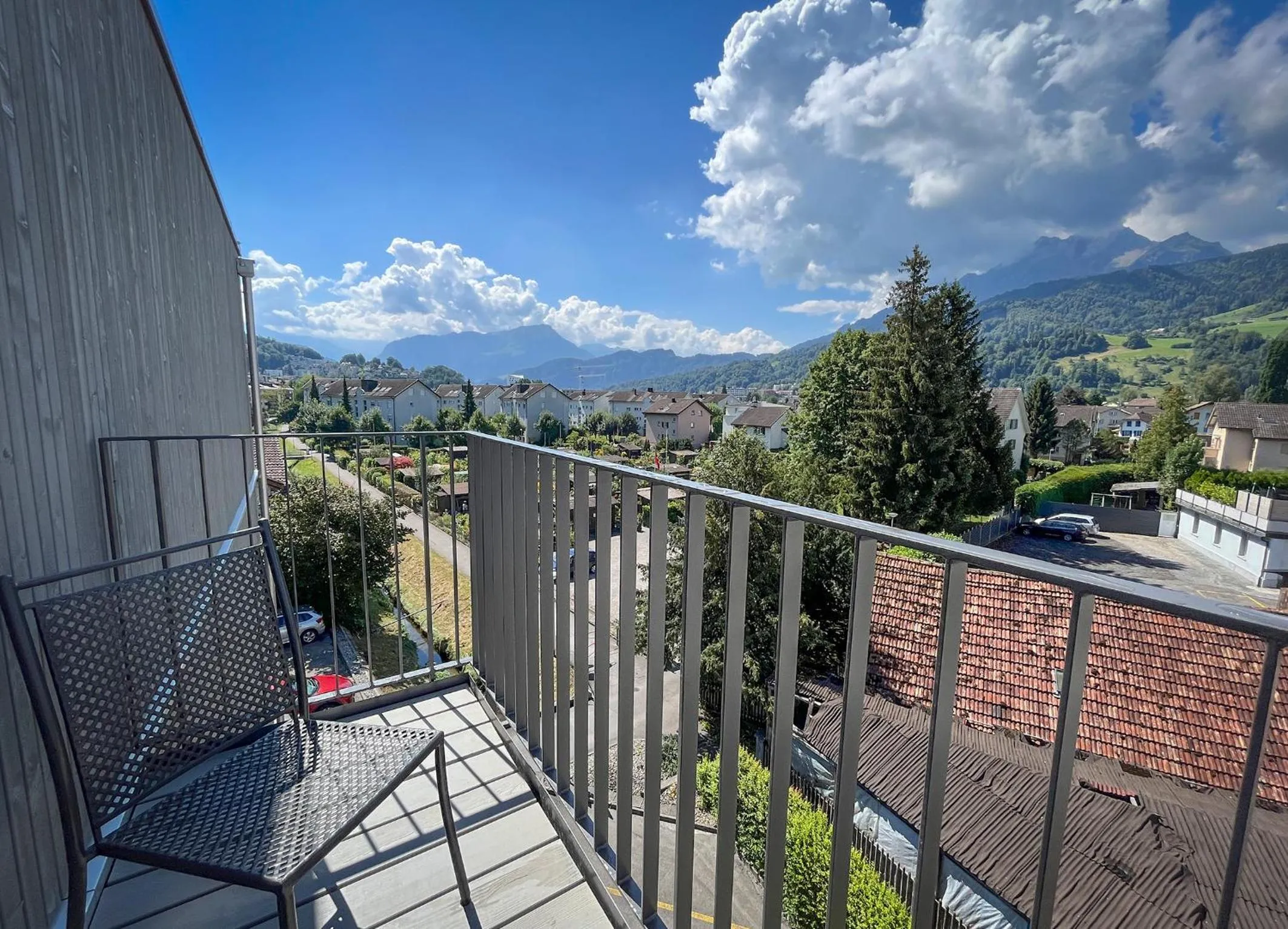 Spring in Boutique Hotel Waldegg - Self-Check-in