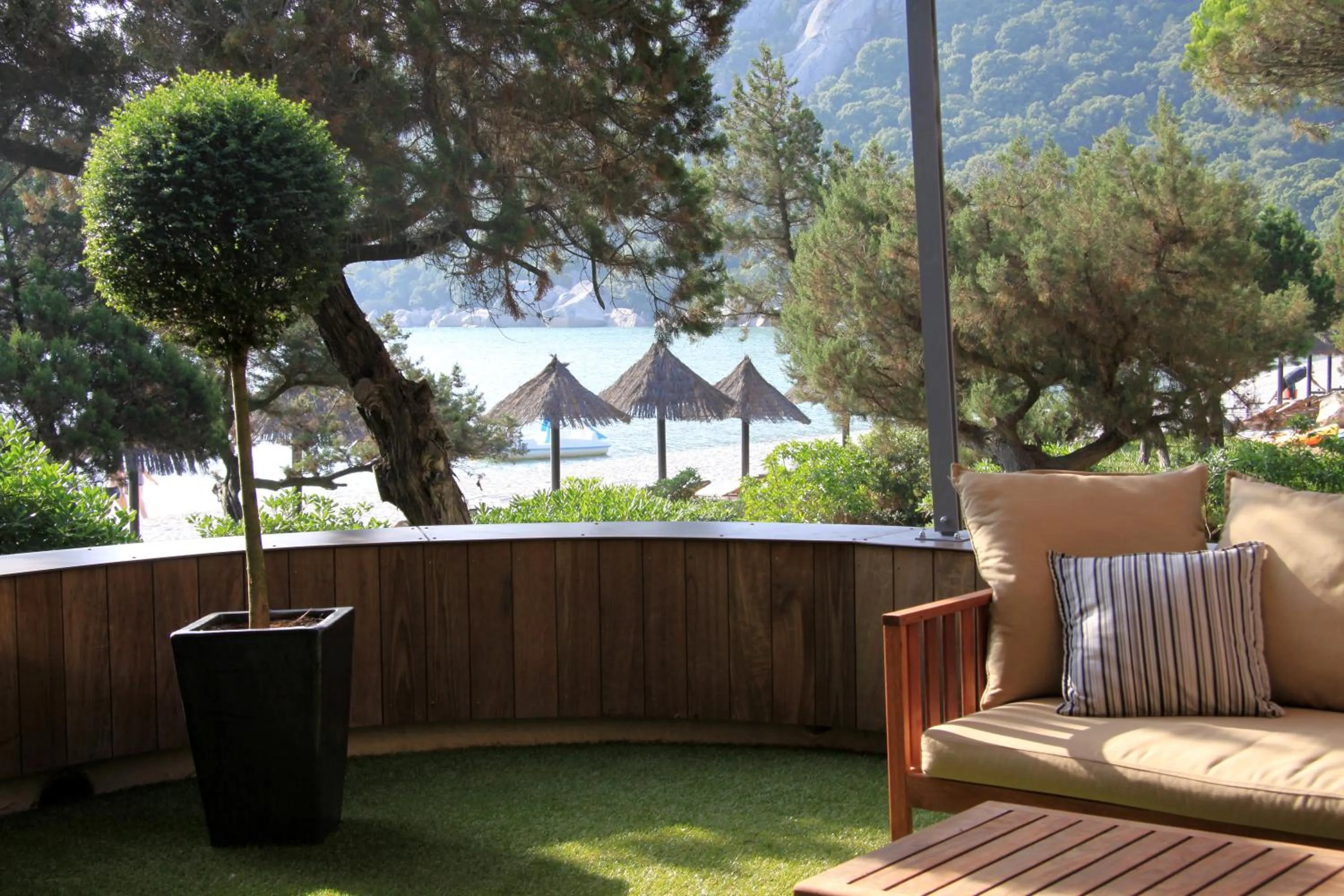 Balcony/Terrace in Hôtel & Lodges Moby Dick