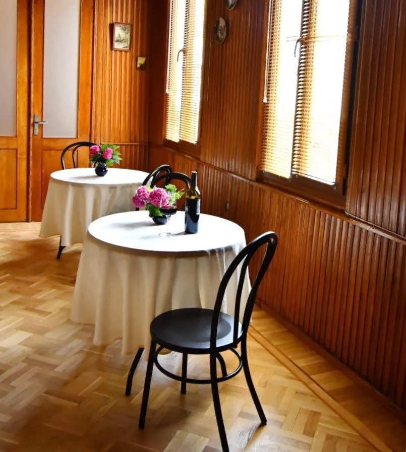 Seating area in Hotel 1887