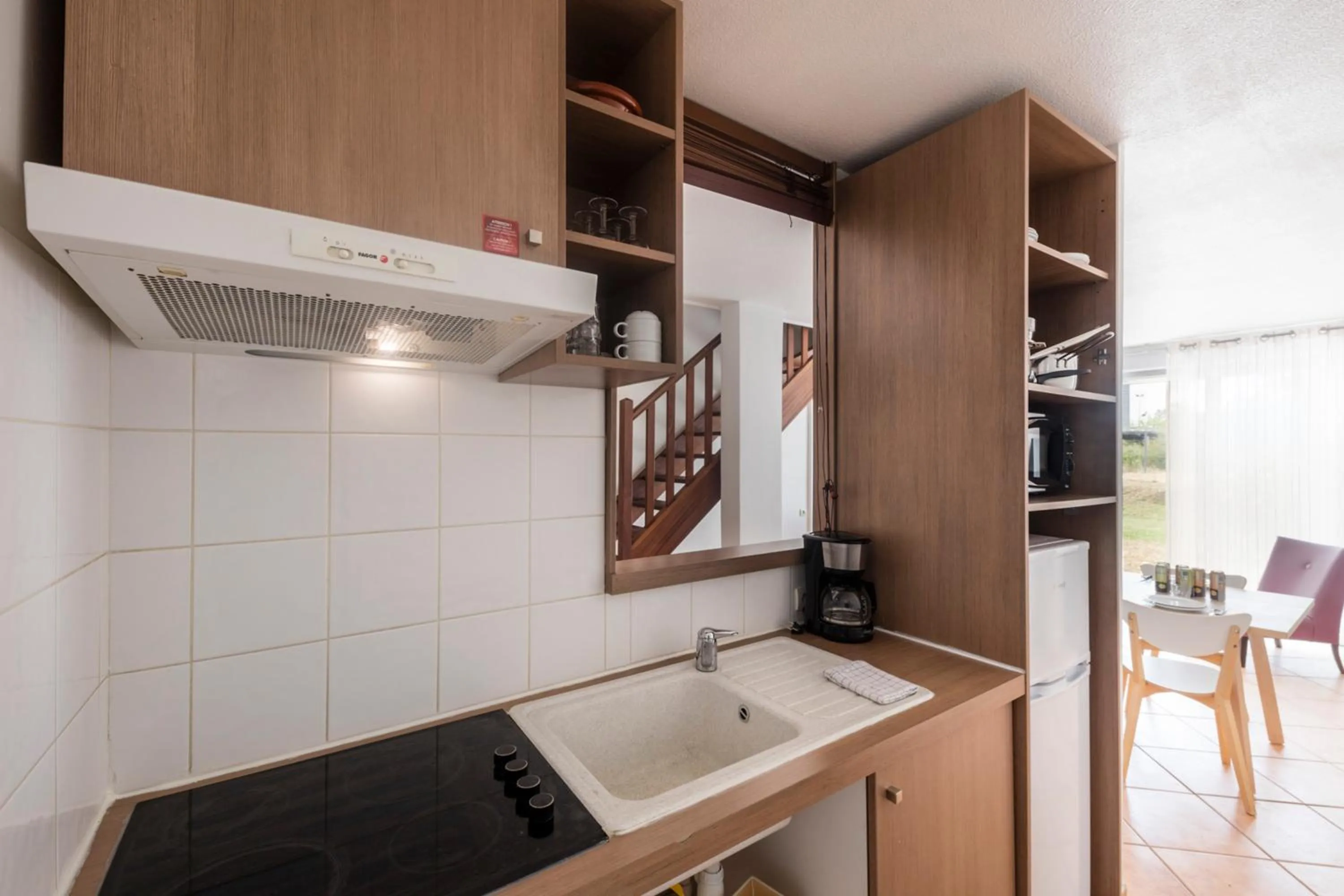 Kitchen or kitchenette in Garden & City Aix En Provence - Rousset