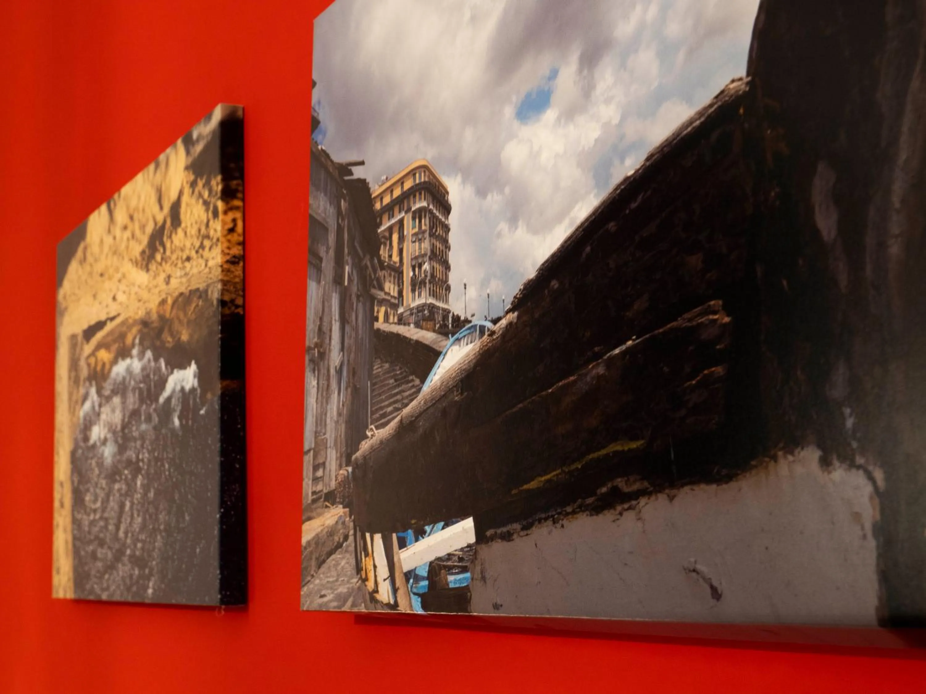 Decorative detail in B&B Cosmoneapolitan